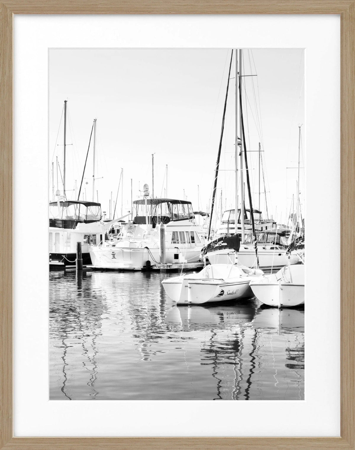 Schwarz-weißes Poster mit Rahmen von Cosman-Photocollection, Kalifornien-Boat-Motiv, 25x31 cm, Wanddekoration.