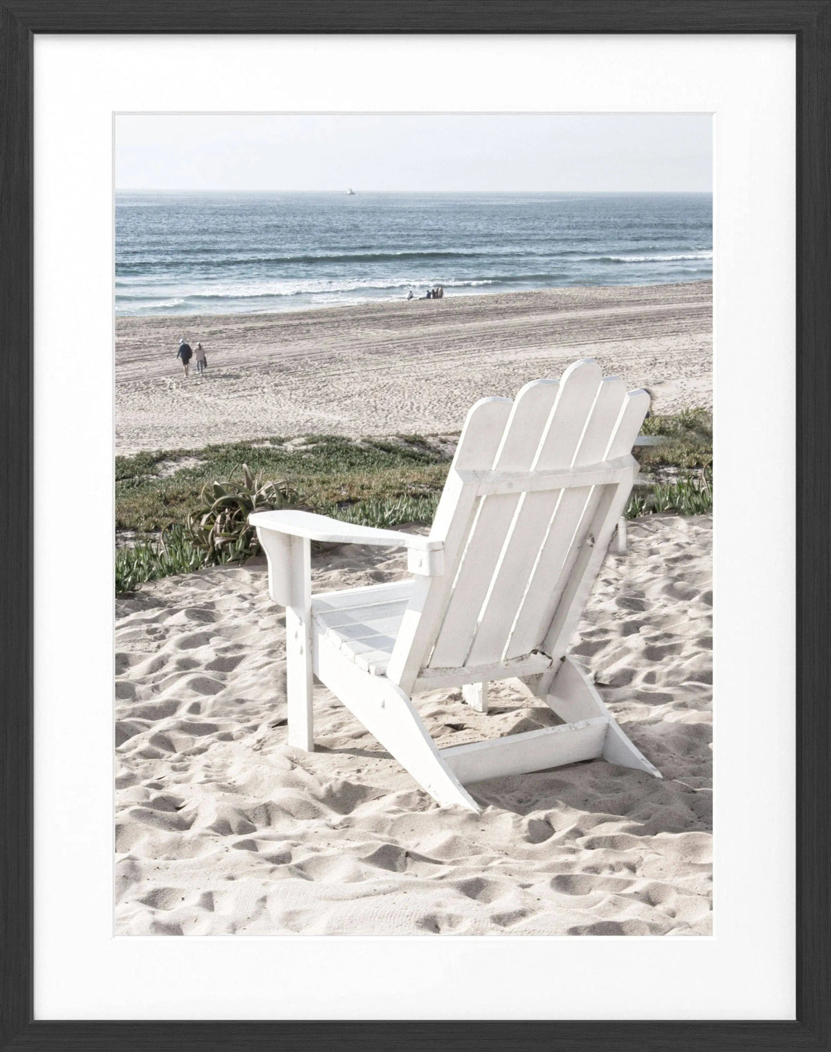 Schwarz-weiß Poster mit Rahmen, Kalifornien Deckchair Motiv, von Cosman-Photocollection, 25x31 cm, dekoratives Wandbild