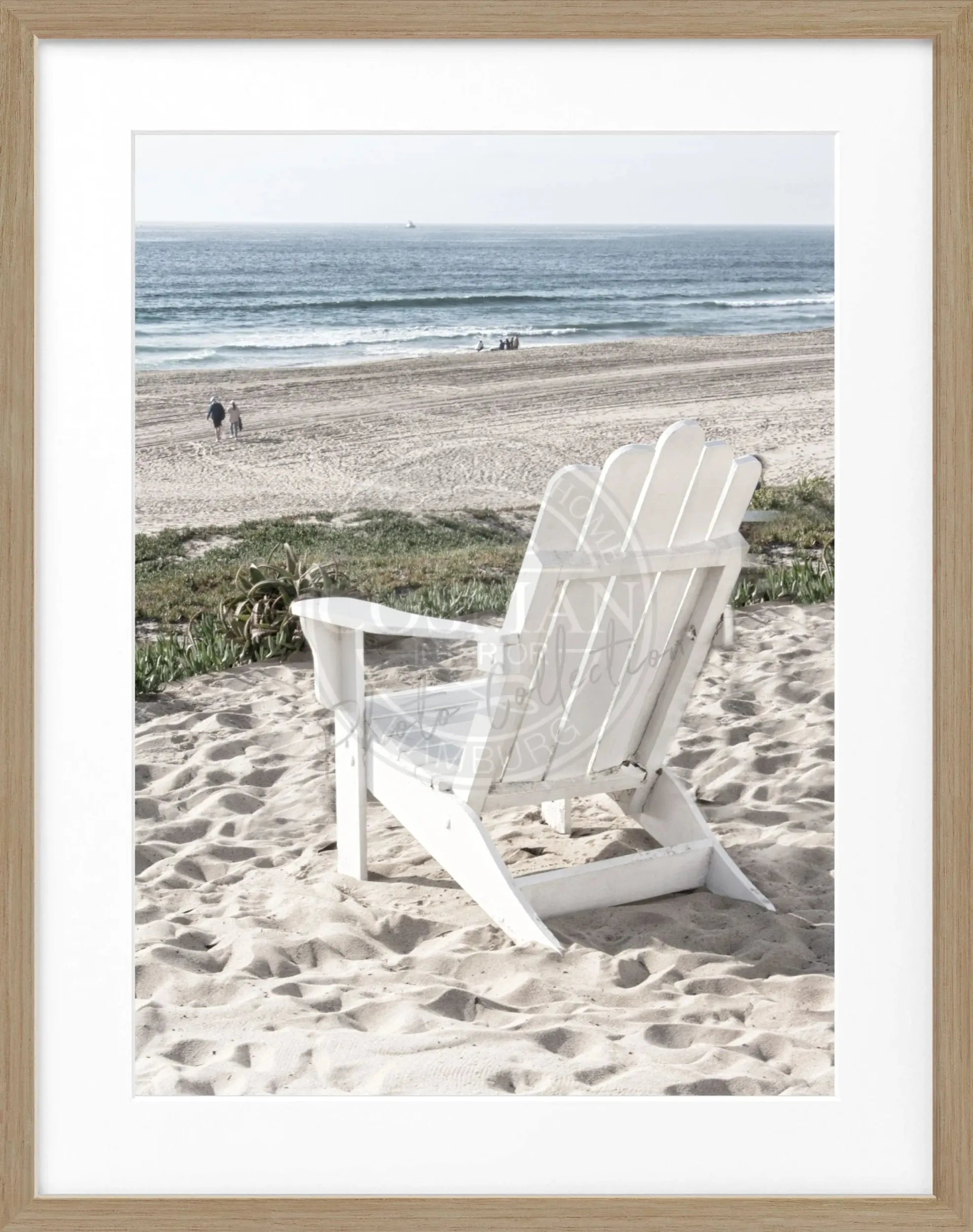 Schwarz-weiß Poster mit Rahmen, Kalifornien ’Deckchair’ Motiv, von Cosman-Photocollection, 25x31 cm, Wanddekoration