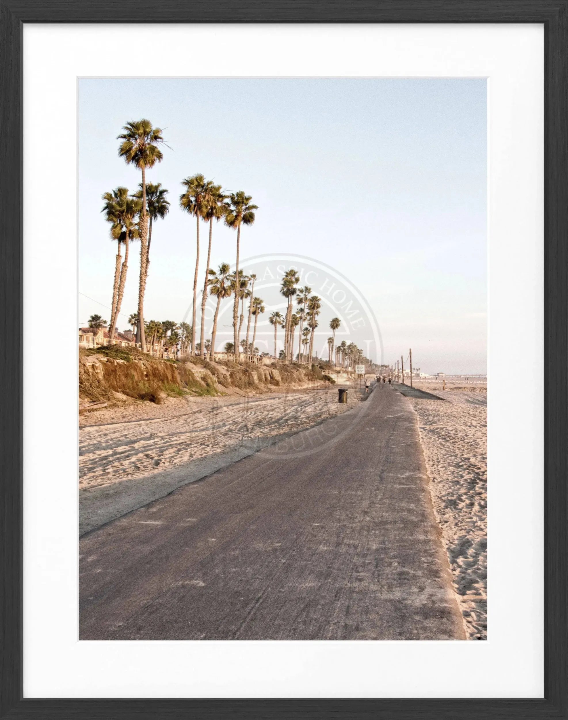 Schwarz-weiß Poster mit Rahmen von Cosman-Photocollection, Kalifornien Huntington Beach, 25x31 cm, kunstvolle Strandaufnahme
