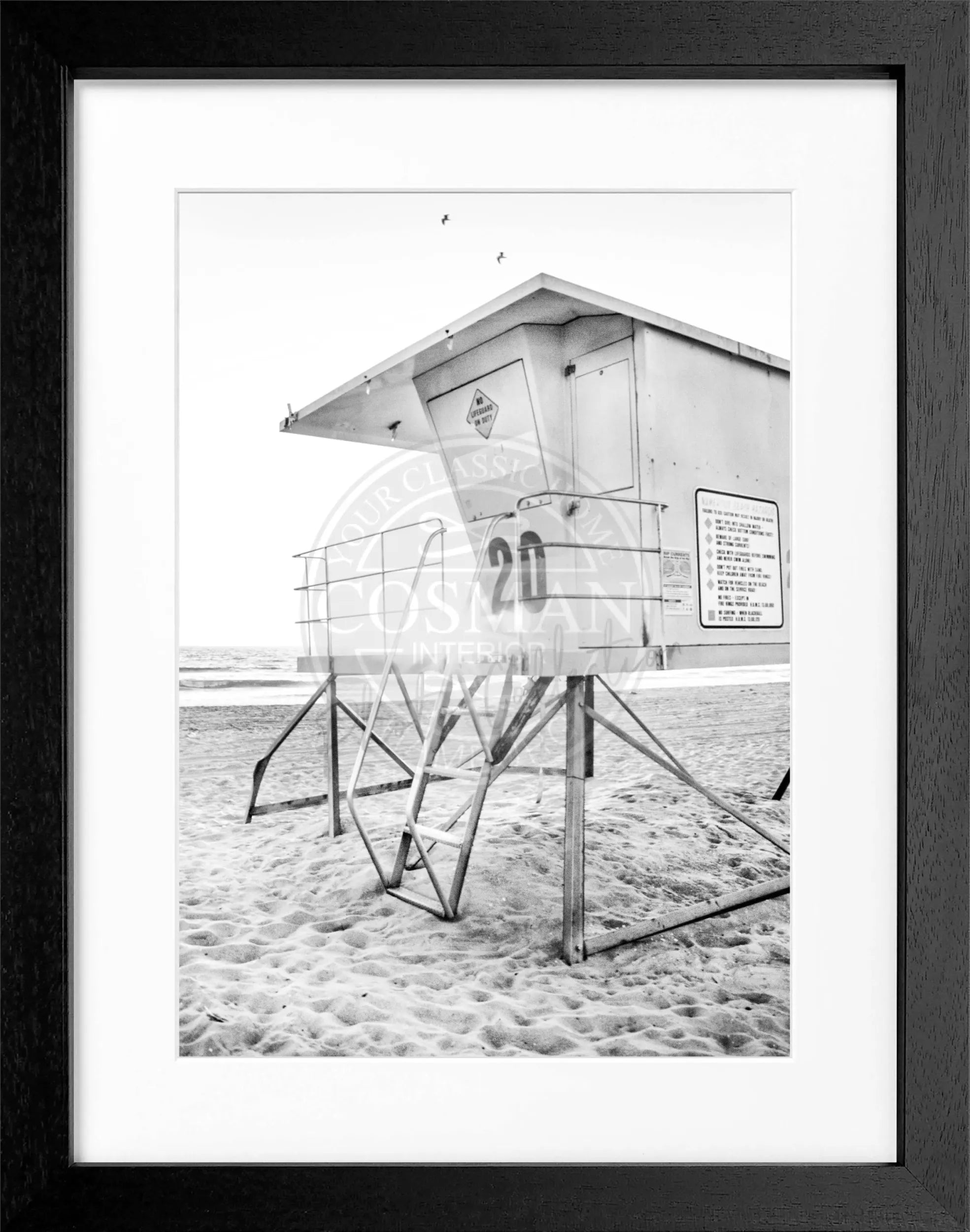 Schwarz-weiß Poster mit Rahmen von Cosman-Photocollection, Kalifornien Huntington Beach Lifeguard, 25x31cm, Strandmotiv