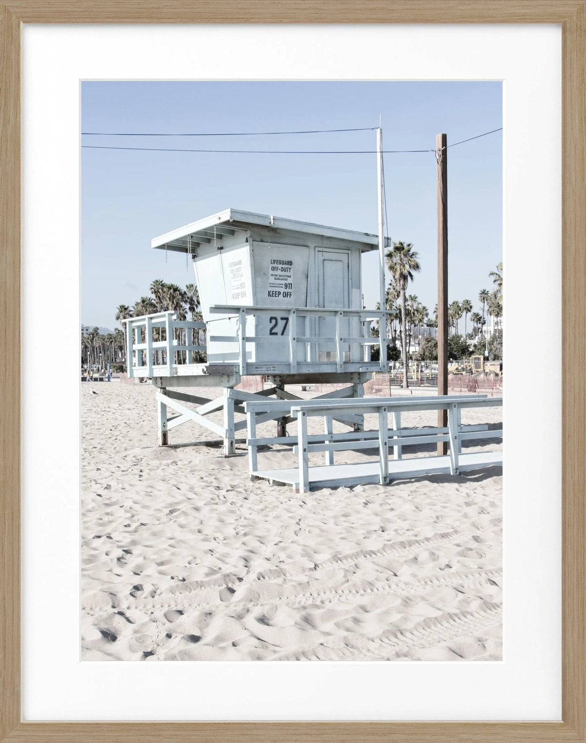 Schwarz-weiß Poster mit Rahmen, Kalifornien Lifeguard Motiv, 25x31cm, von Cosman-Photocollection