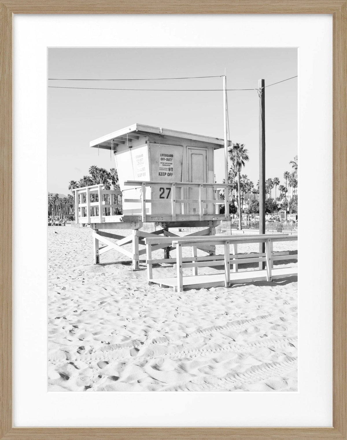 Schwarz-weiß Poster mit Rahmen, Kalifornien Lifeguard-Motiv, 25x31 cm, von Cosman-Photocollection