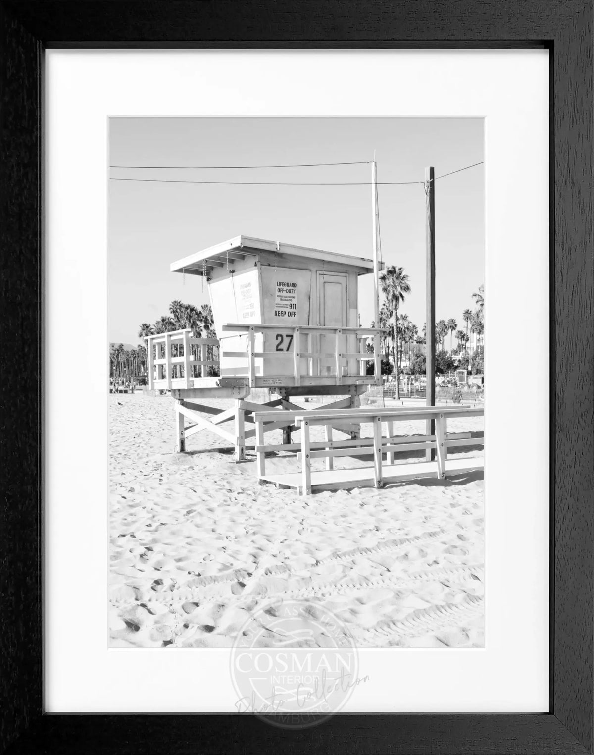 Schwarz-weiß Poster mit Rahmen von Cosman-Photocollection, Kalifornien Lifeguard Motiv, 25x31cm, Wanddekoration