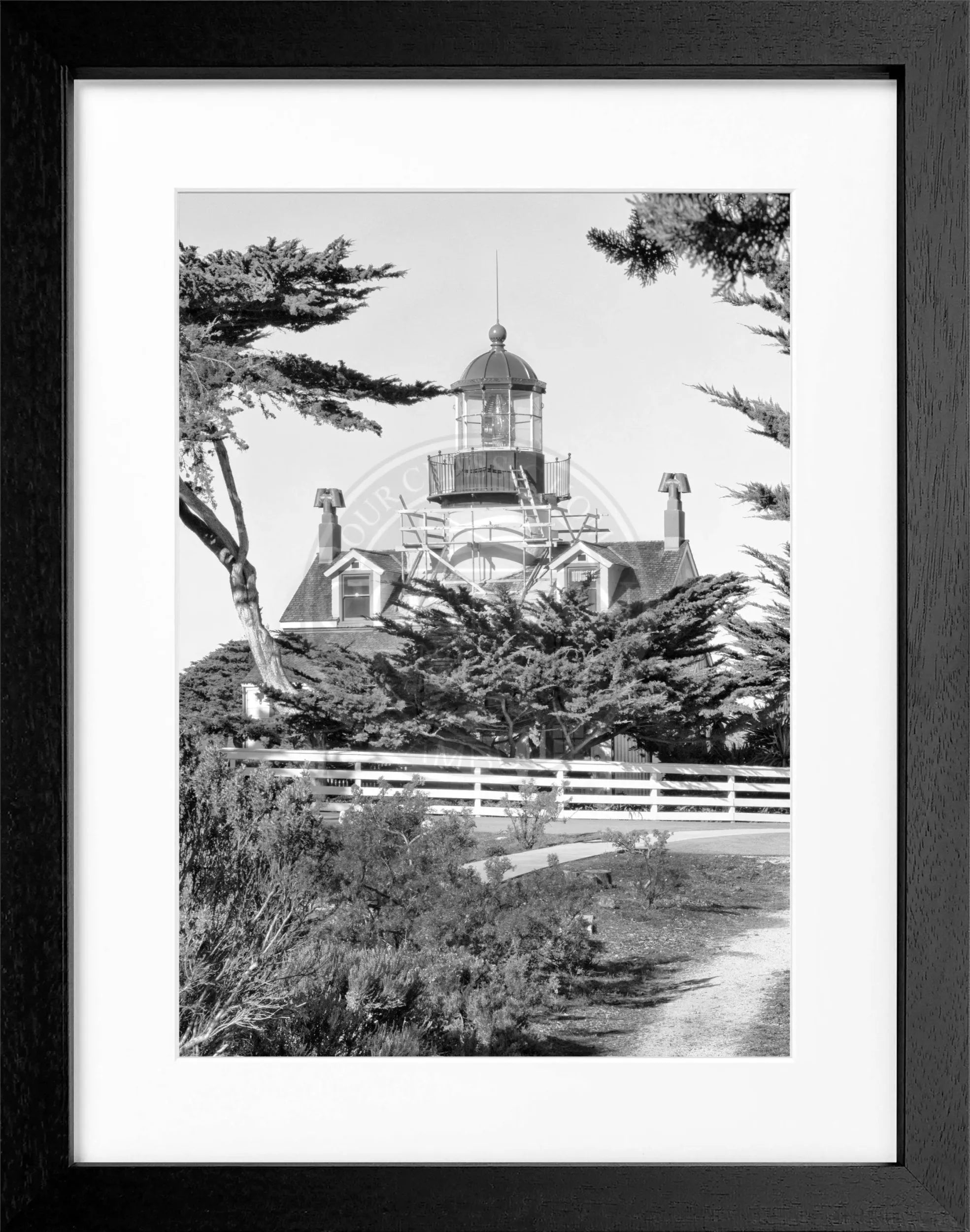 Schwarz-weiß Poster mit Rahmen von Kalifornien, Leuchtturm-Motiv, 25x31 cm, von Cosman-Photocollection