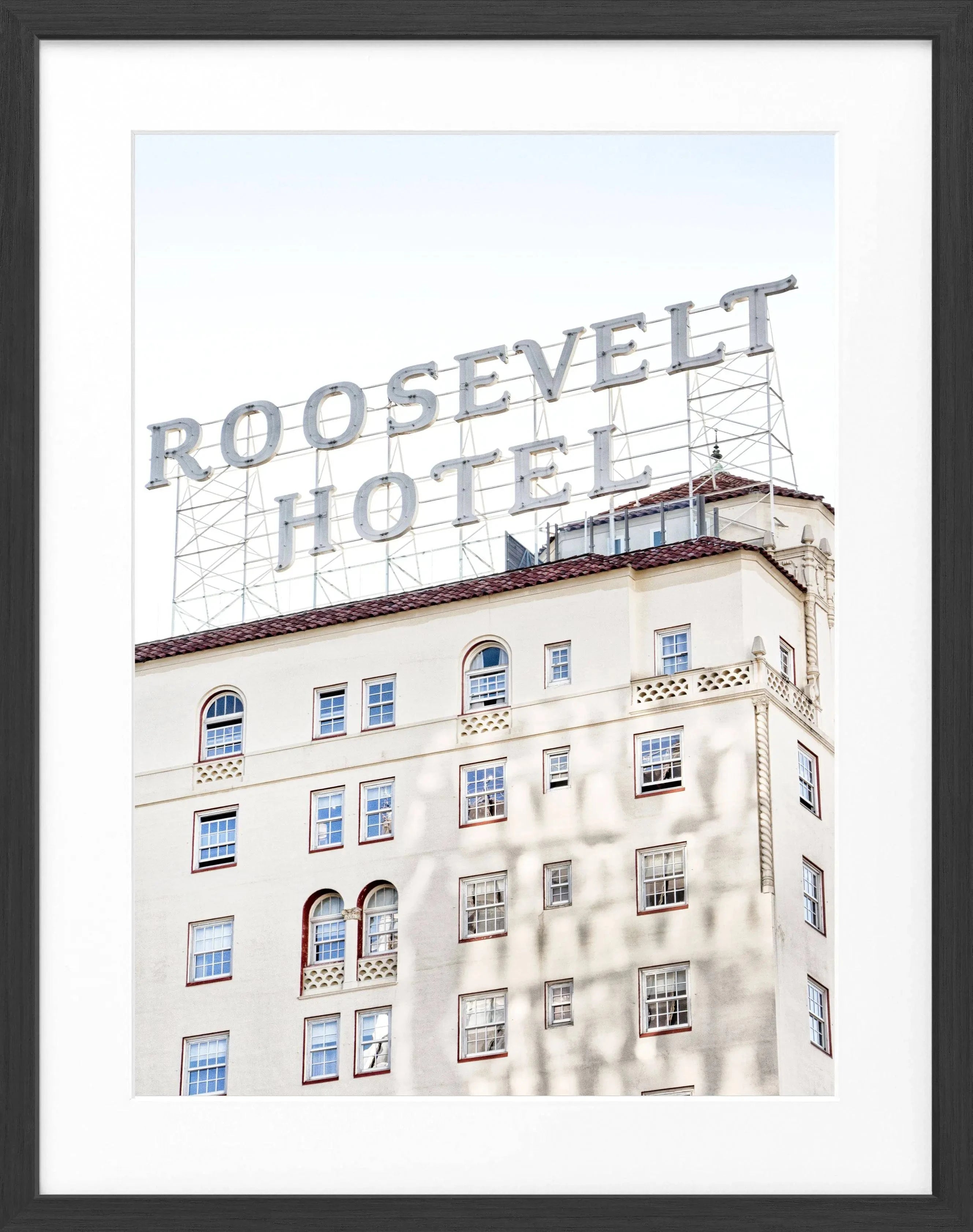 Schwarz-weiß Poster mit Rahmen von Cosman-Photocollection, Kalifornien, Los Angeles, Roosevelt Hotel, 25x31cm.