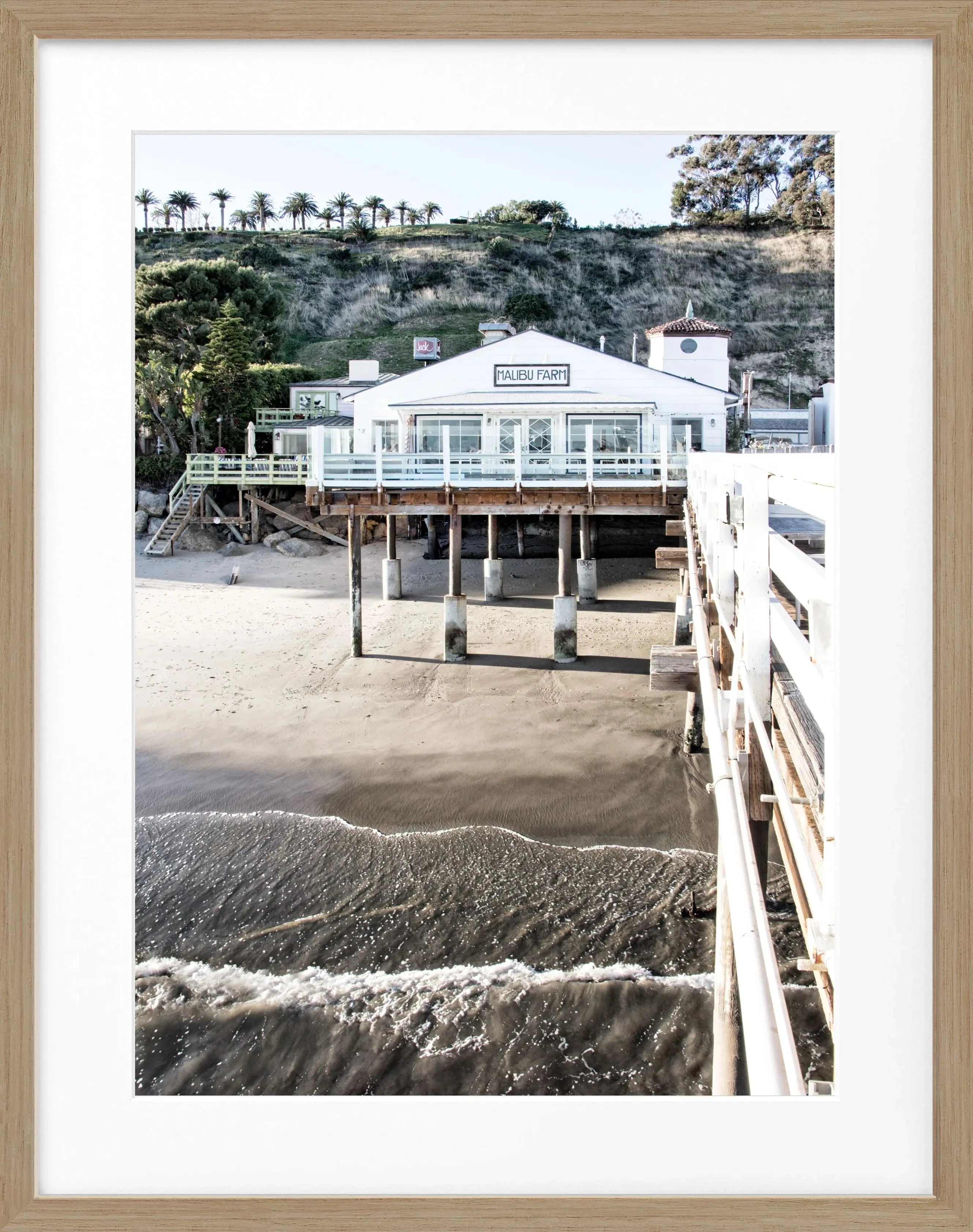 Schwarz-weiß Poster mit Rahmen, Kalifornien Malibu Beach Pier, von Cosman-Photocollection, 25x31 cm, Wanddekoration
