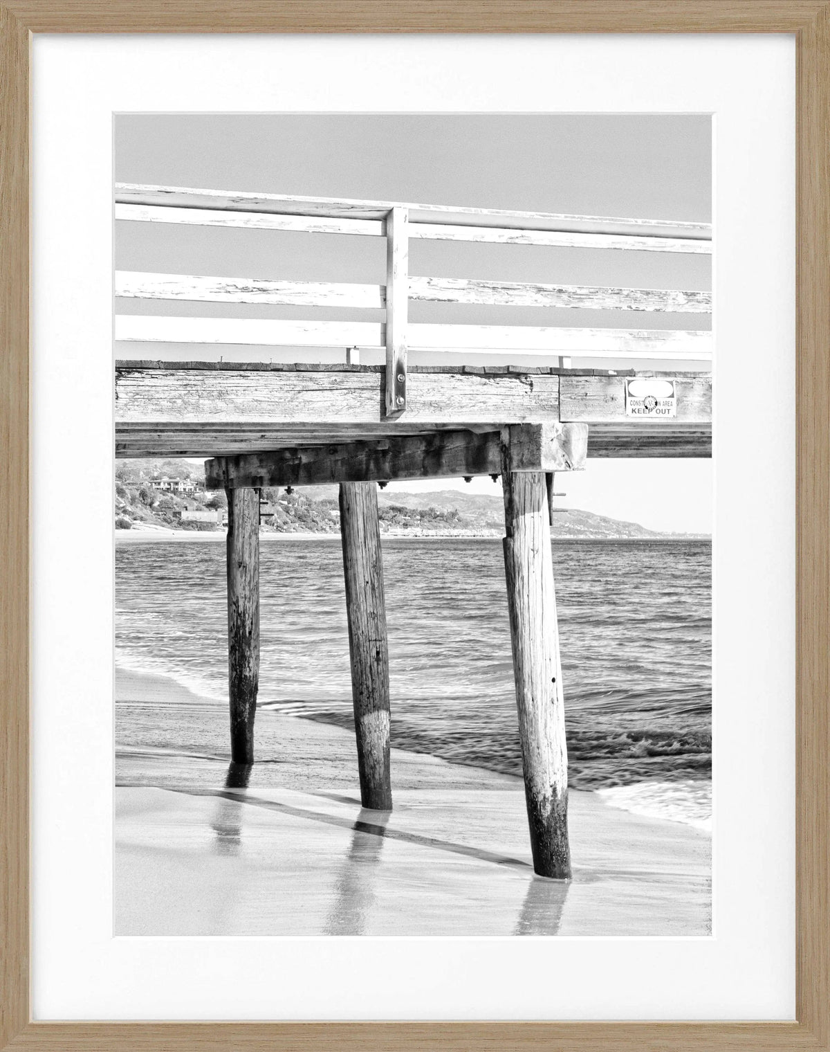 Schwarz-weiß Poster mit Rahmen von Kalifornien Malibu Pier, Cosman-Photocollection, 25x31 cm, maritime Küstenlandschaft