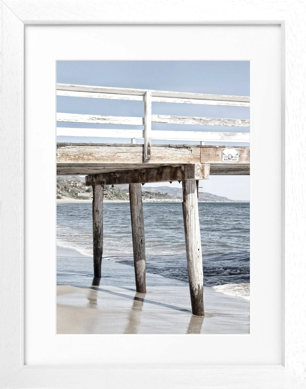 Schwarz-Weiß-Poster mit Rahmen, Kalifornien Malibu Pier Motiv, 25x31 cm, von Cosman-Photocollection