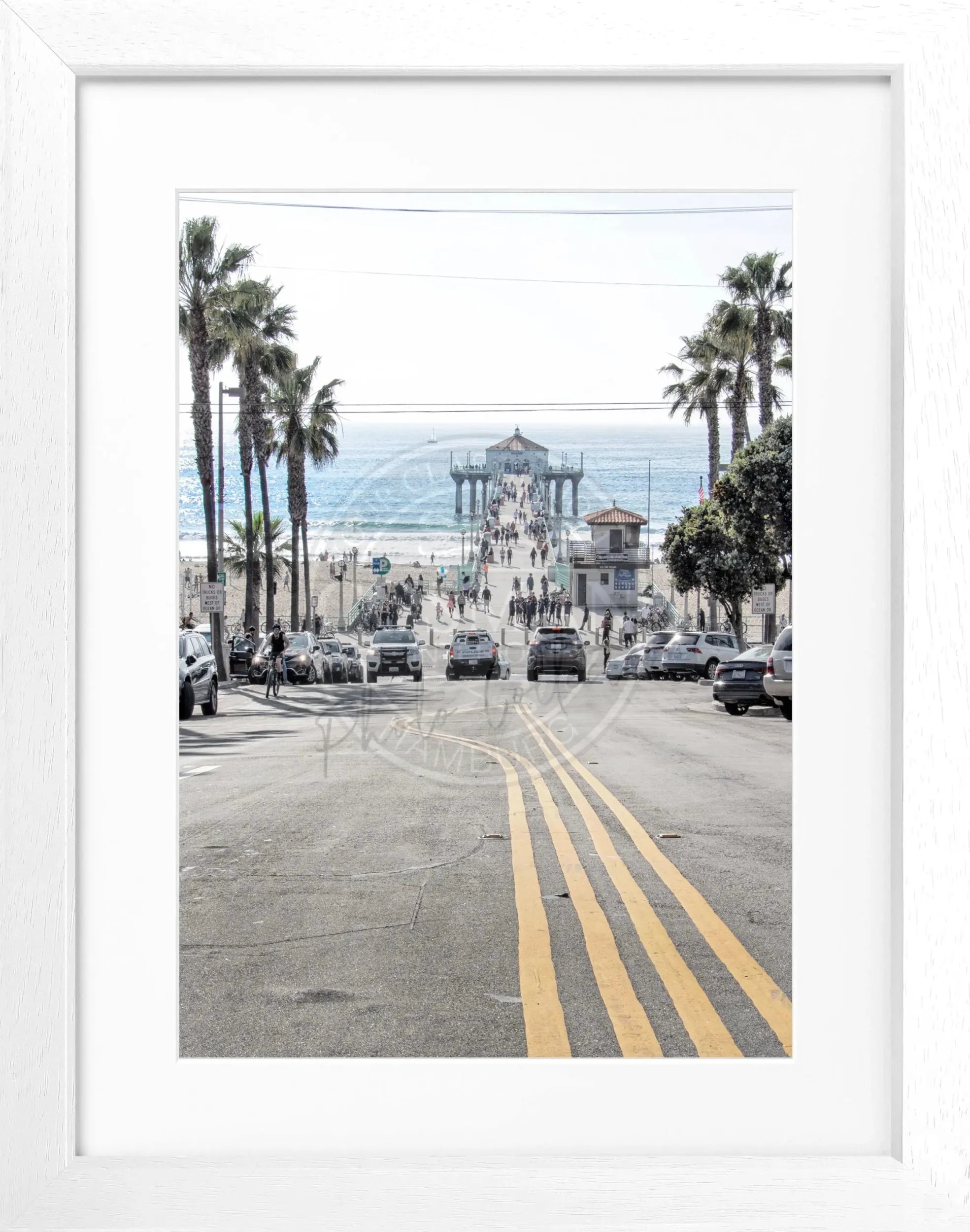 Schwarz-weiß Poster mit Rahmen, Kalifornien Manhattan Beach, von Cosman-Photocollection, 25x31 cm, Wanddekoration