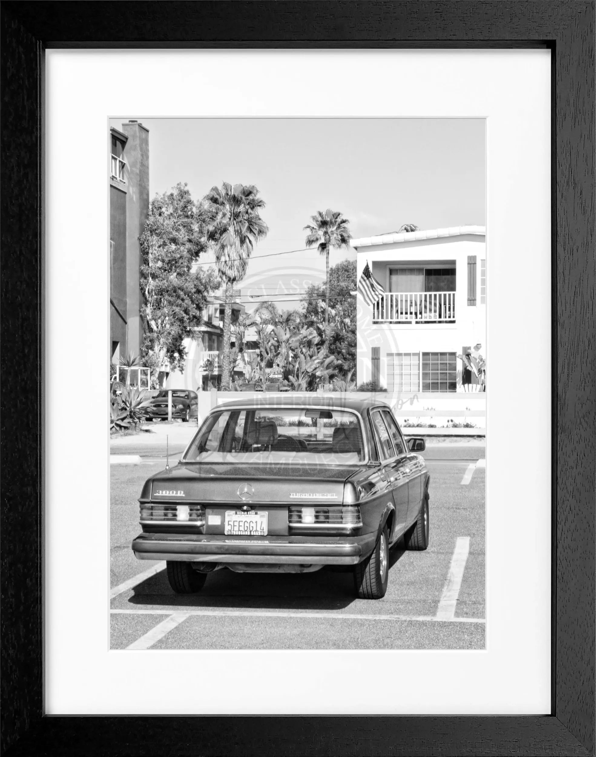 Schwarz-weiß Poster mit Rahmen von Kalifornien und Mercedes Classic, 25x31cm, von Cosman-Photocollection.