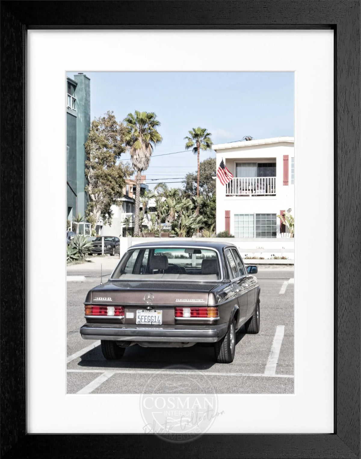 Schwarz-weiß Poster mit Rahmen, Kalifornien-Motiv und Mercedes Classic K120, Maße 25x31cm, von Cosman-Photocollection.