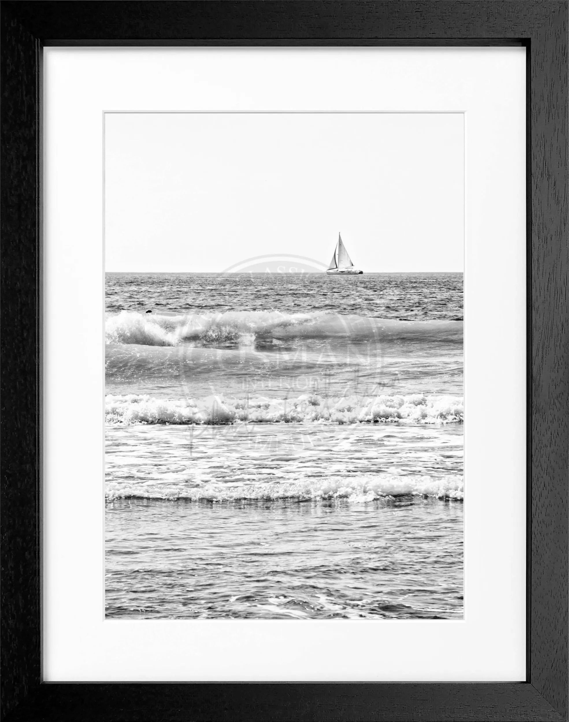 Schwarz-weiß Poster mit Rahmen, Kalifornien Ocean Motiv, von Cosman-Photocollection, 25x31 cm, elegantes Wandbild
