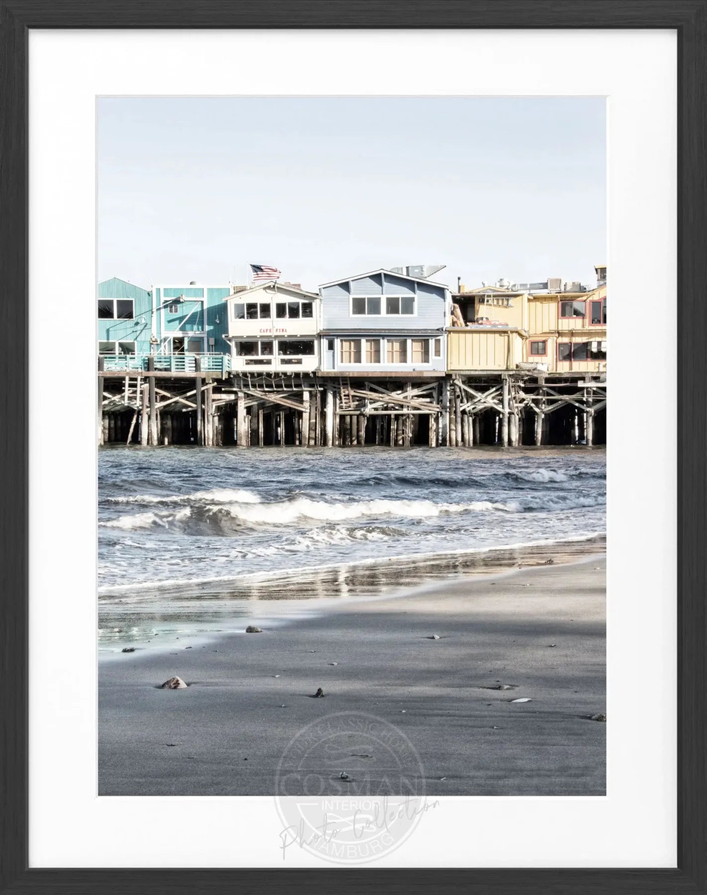 Schwarz-weißes Poster mit Rahmen, Kalifornien Pier Monterey, von Cosman-Photocollection, 25x31cm, Wanddekoration