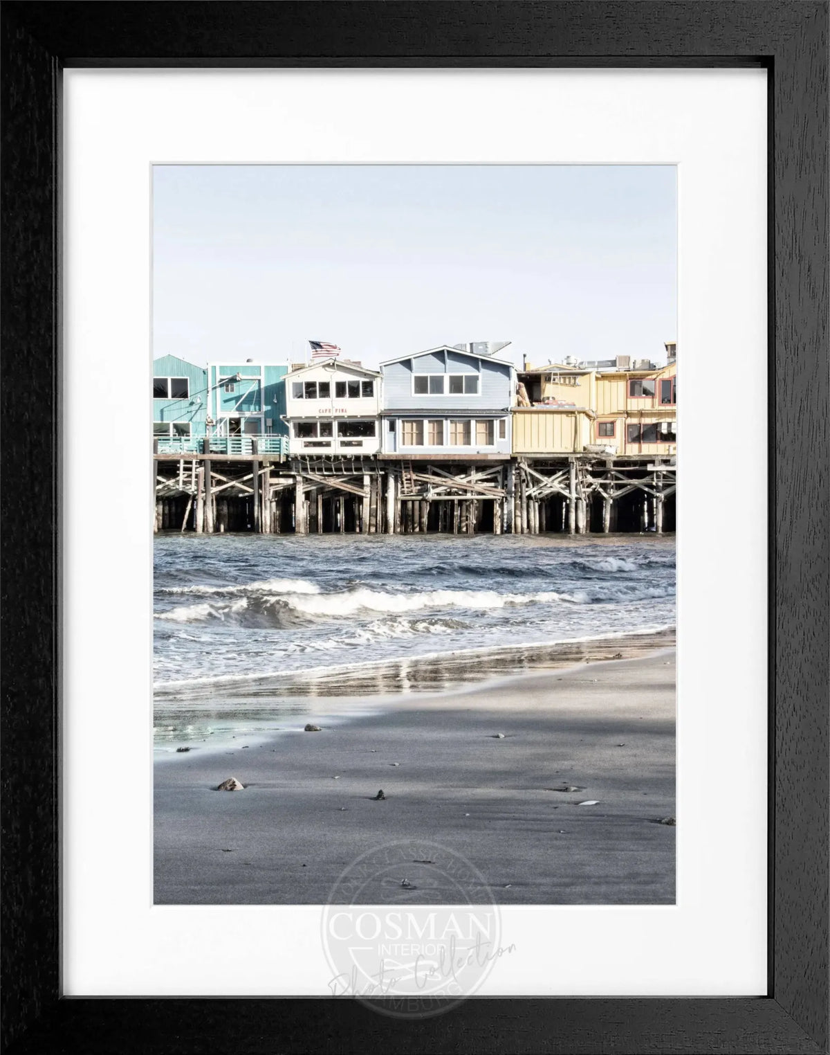 Schwarz-weiß Poster mit Rahmen von Cosman-Photocollection, Kalifornien Pier Monterey, 25x31cm, Wanddekoration mit Meerblick