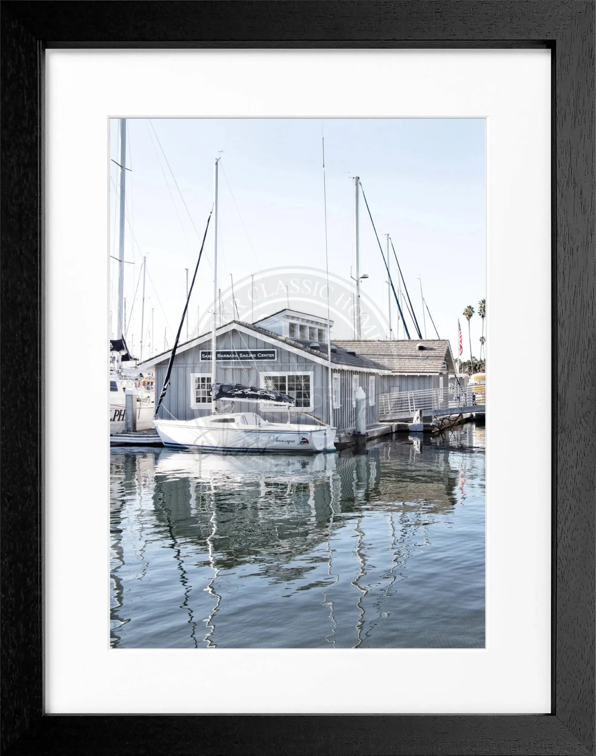 Schwarz-weiß Poster mit Rahmen, Kalifornien Santa Barbara 'Boat House', von Cosman-Photocollection, 25x31 cm, Motiv.
