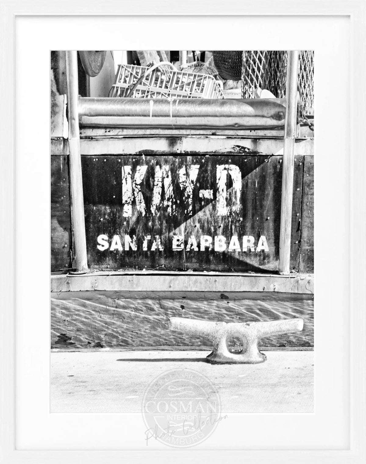 Schwarz-weiß Poster mit Rahmen, Kalifornien Santa Barbara Boot Motiv, von Cosman-Photocollection, 25x31 cm
