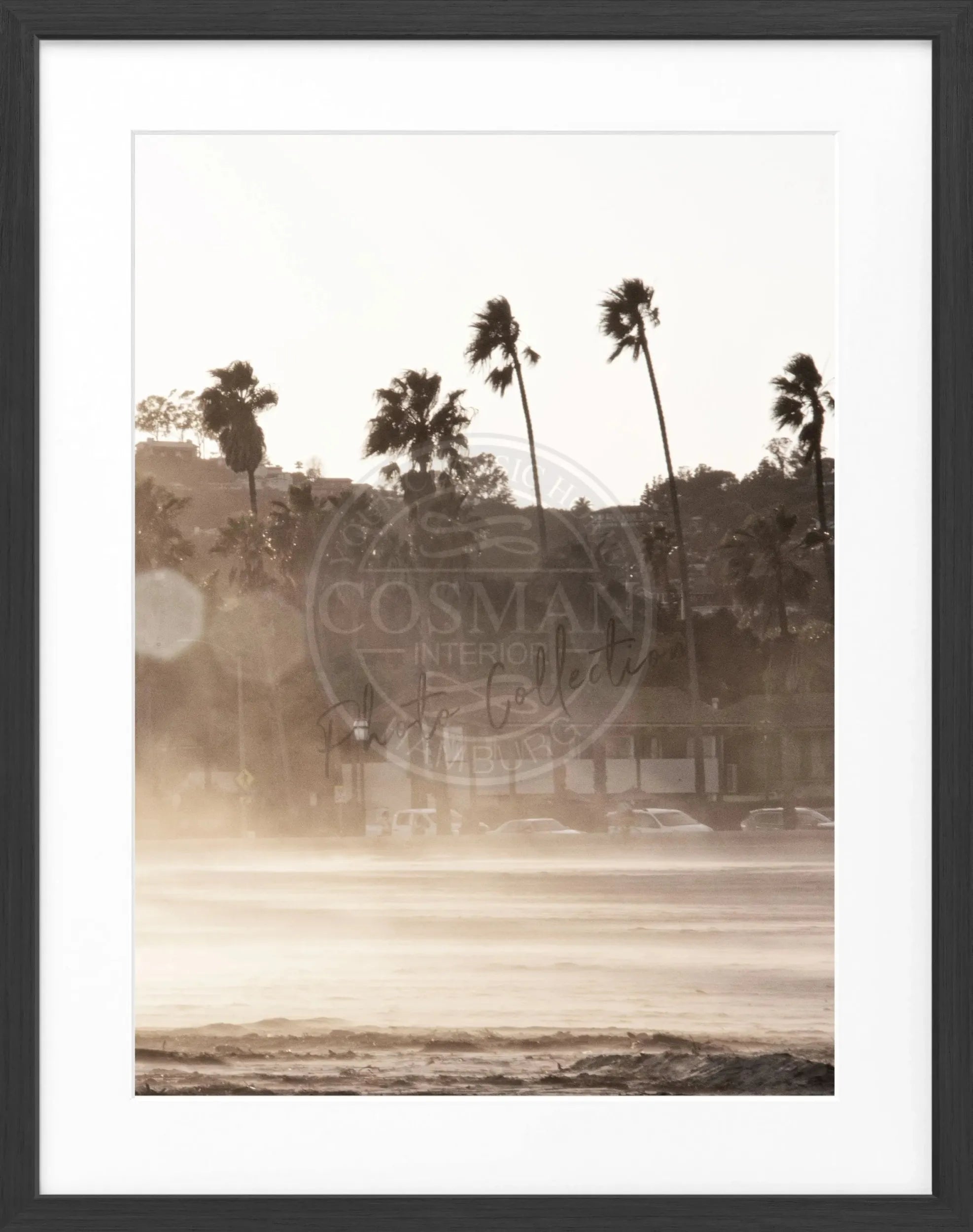 Schwarz-weiß Poster mit Rahmen von Santa Barbara, Kalifornien, in Größe 25x31 cm, von Cosman-Photocollection.