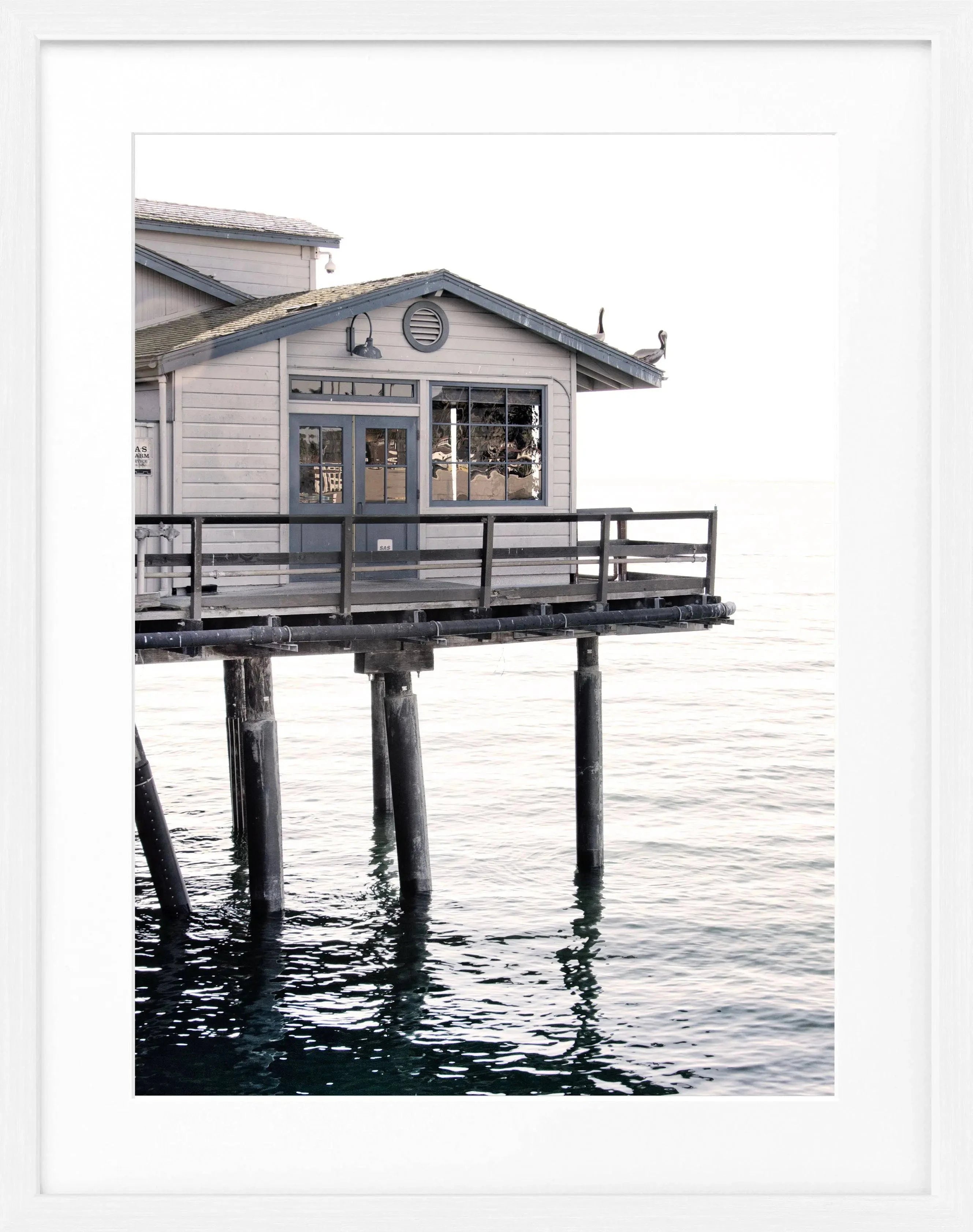 Schwarz-weiß Poster mit Rahmen von Cosman-Photocollection, Santa Barbara Pier, Kalifornien, 25x31 cm, Fotografiemotiv