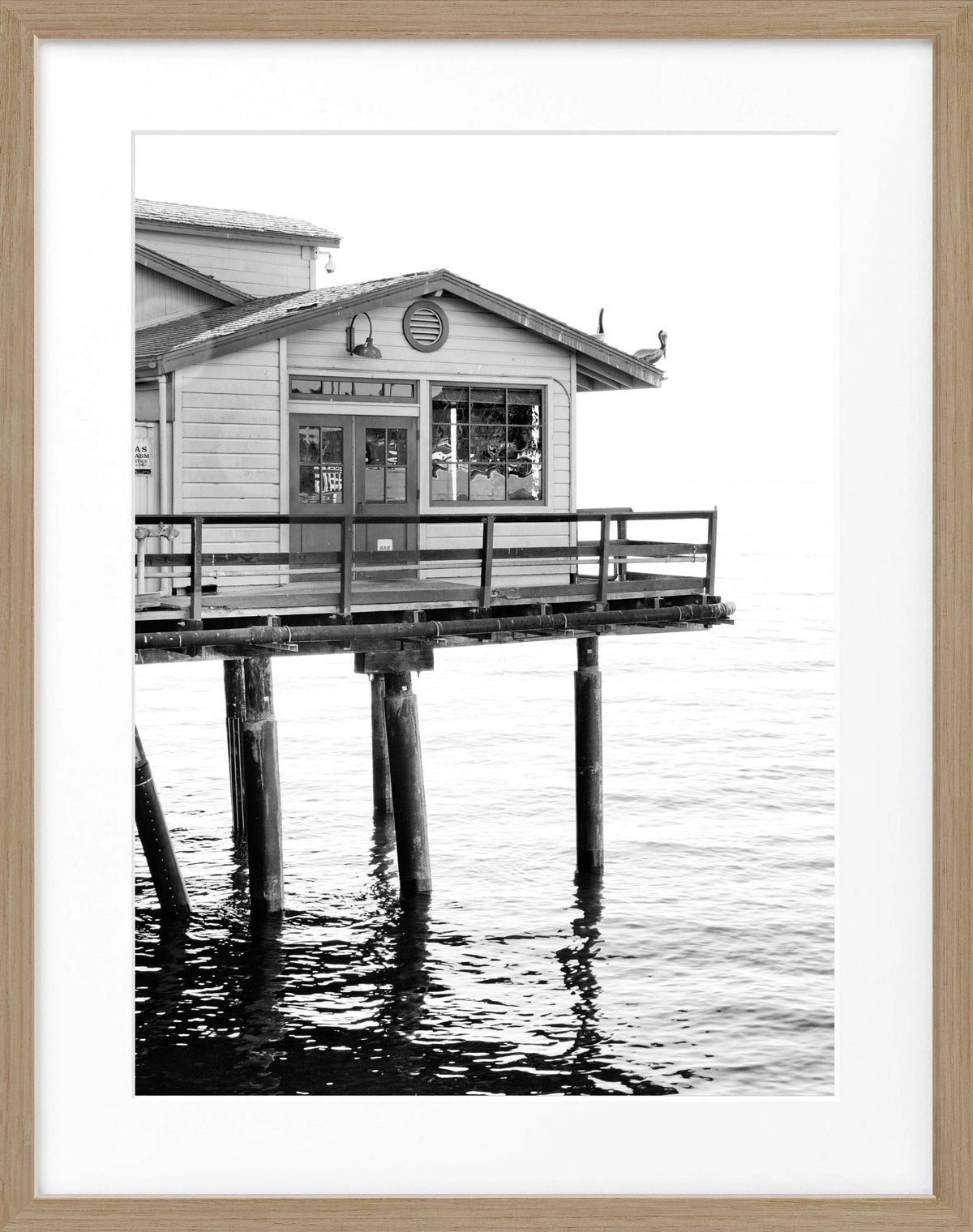 Schwarz-weiß Poster mit Rahmen von Cosman-Photocollection, Kalifornien Santa Barbara Pier, 25x31cm, Wanddekoration