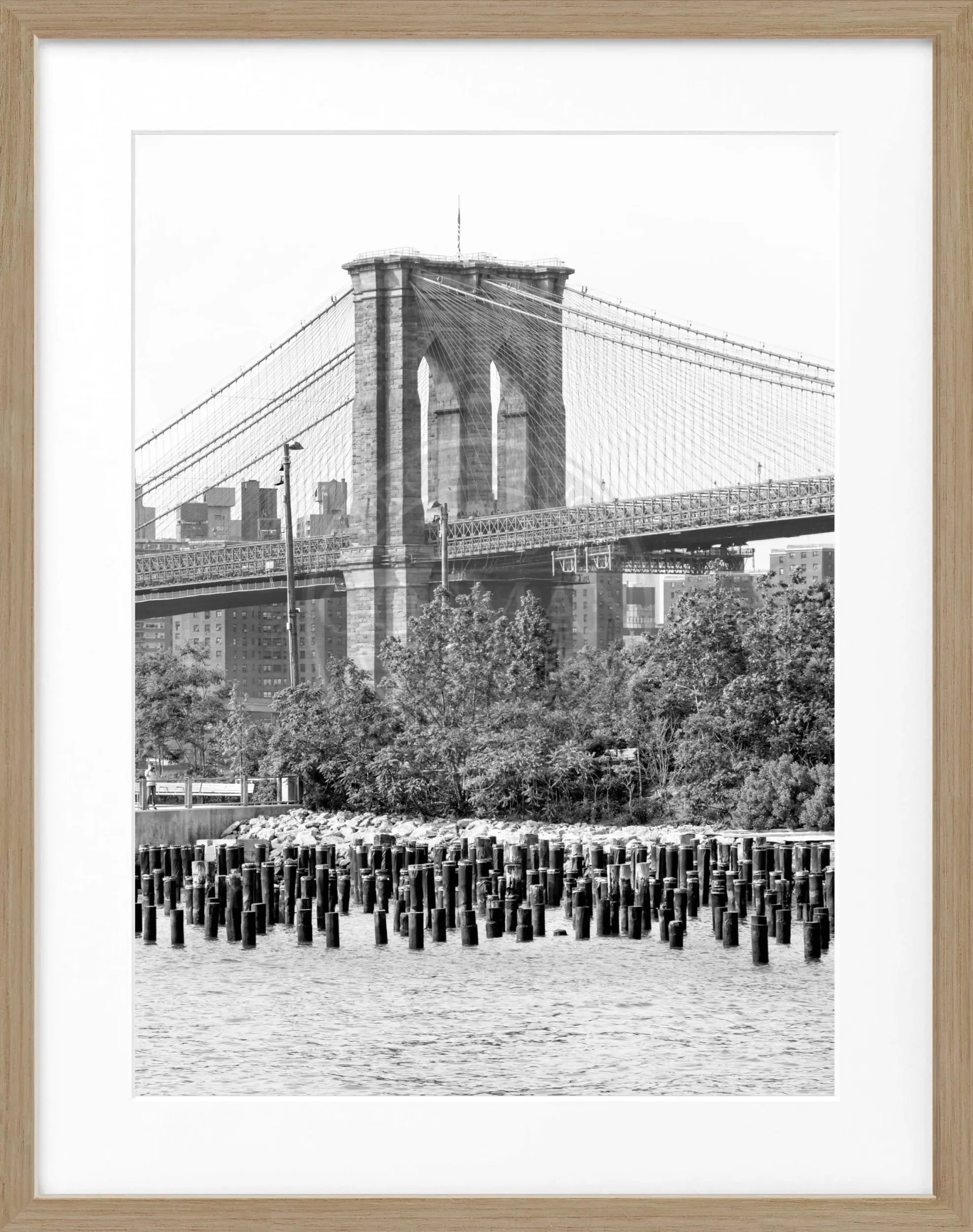 Schwarz-weiß Poster mit Rahmen von Cosman-Photocollection, New York Brooklyn Bridge, 25x31cm, urbanes Motiv