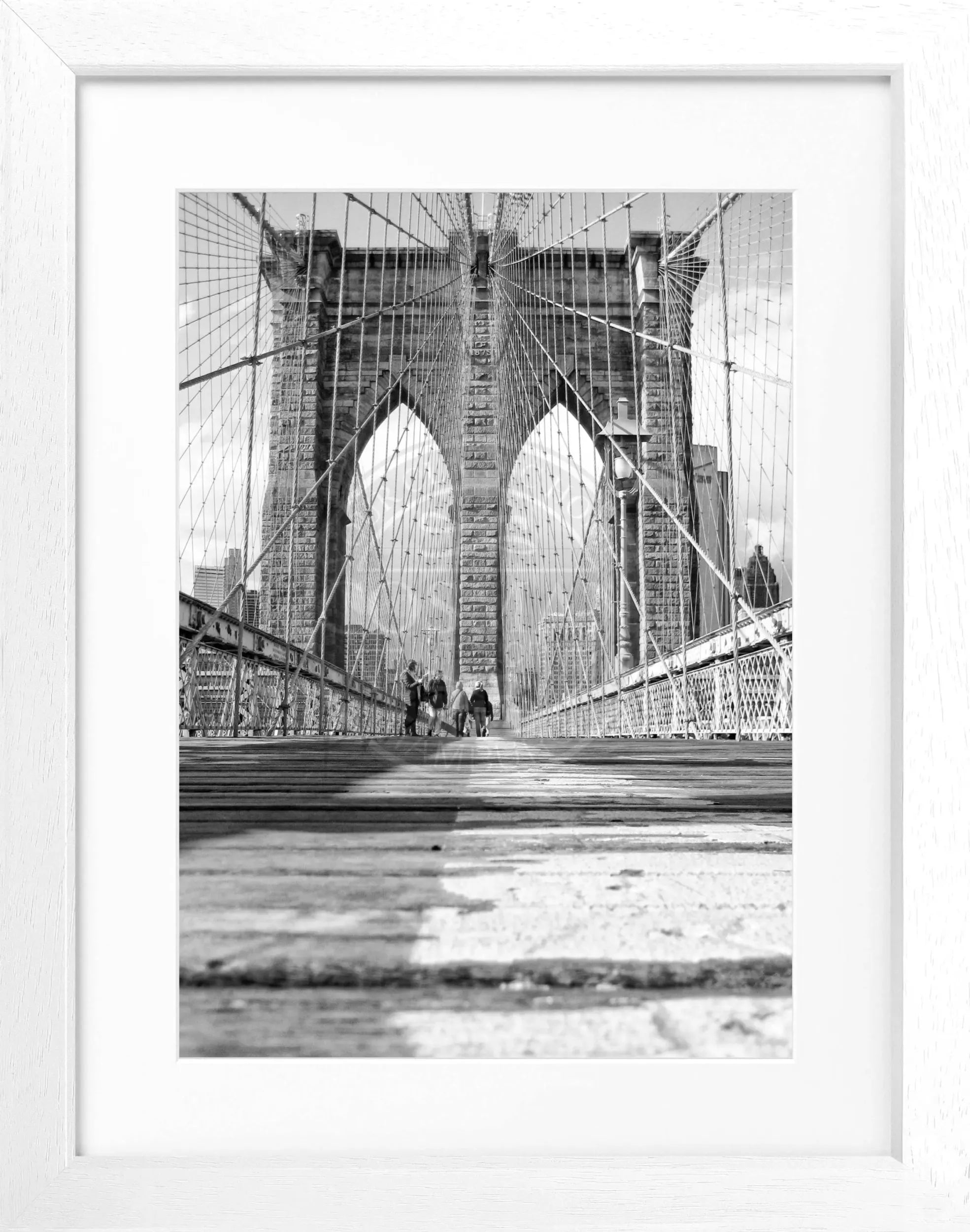 Schwarz-weiß Poster mit Rahmen, New York Brooklyn Bridge, von Cosman-Photocollection, 25x31 cm, dekoratives Stadtmotiv