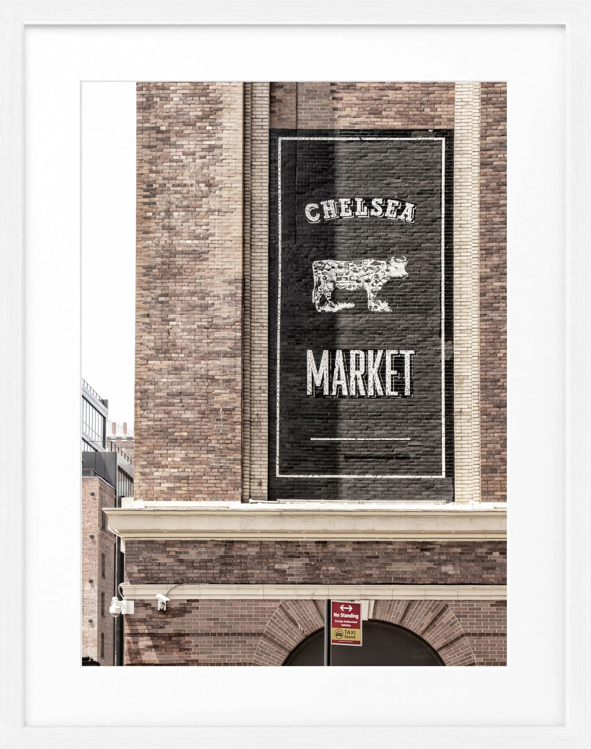 Schwarz-weiß Poster mit Rahmen, New York Chelsea Market, von Cosman-Photocollection, Maße 25x31cm, urbanes Stadtmotiv