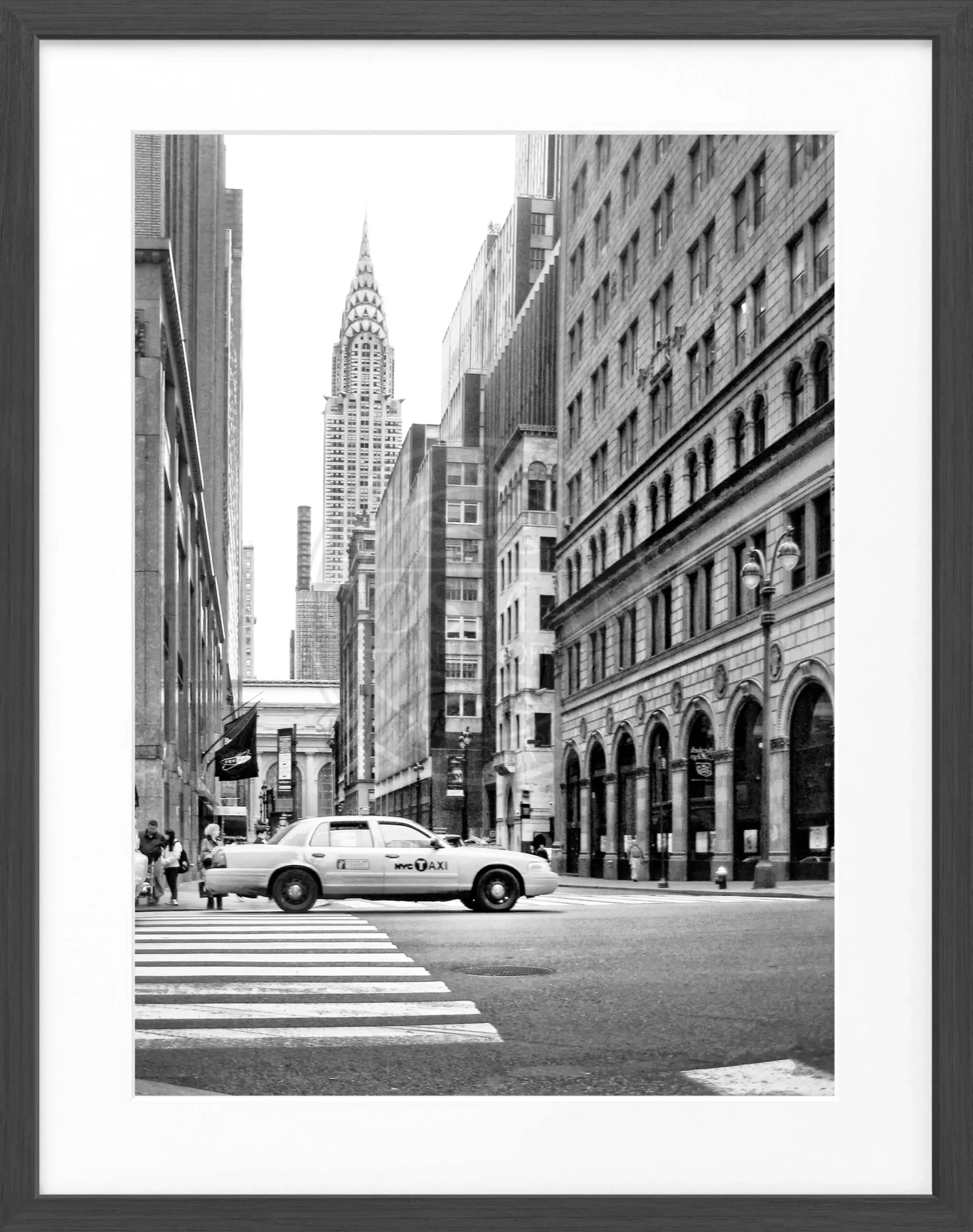 Schwarz-weiß Poster des Chrysler Buildings in New York mit Rahmen, 25x31cm, von Cosman-Photocollection.