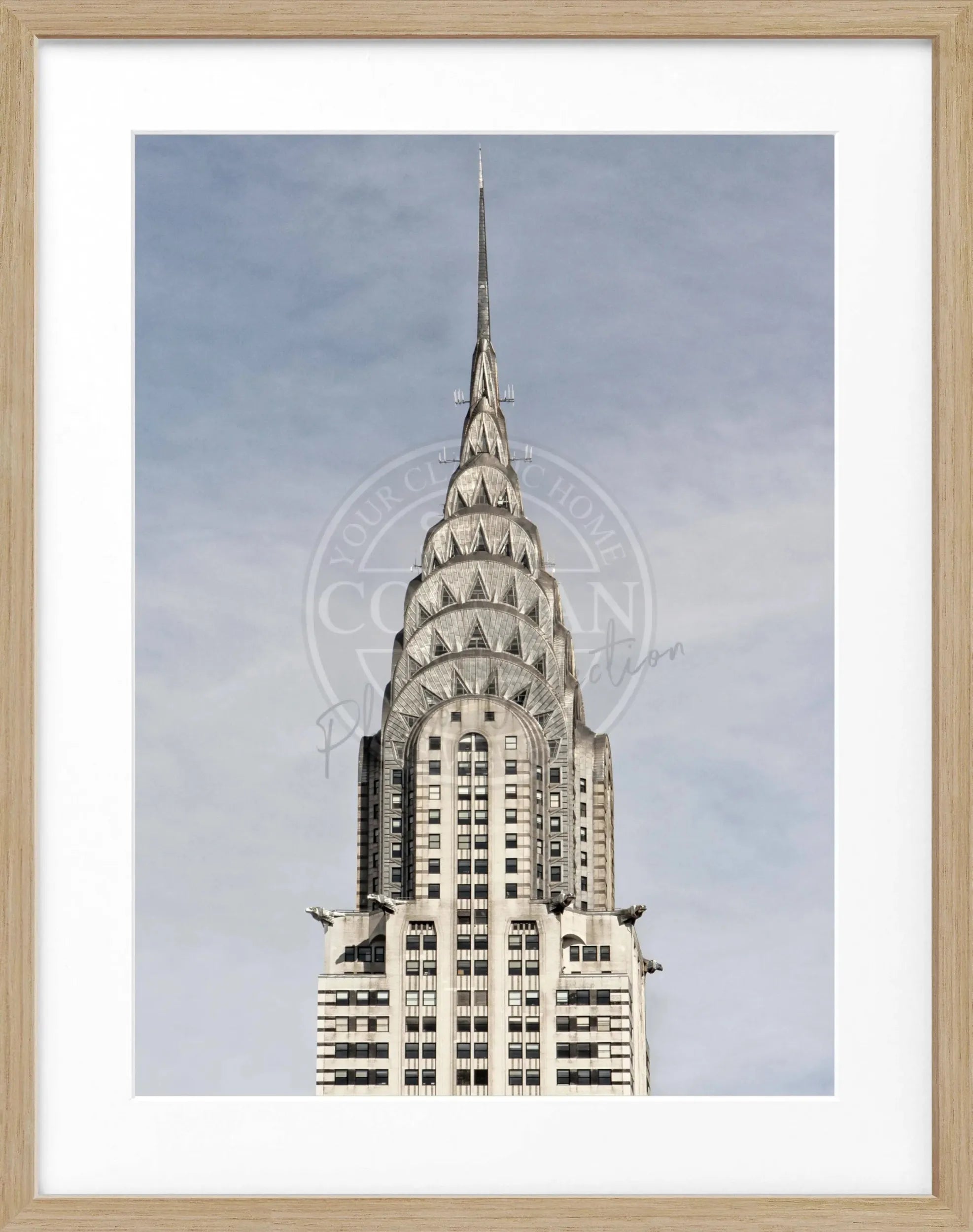 Schwarzer und weißer Poster mit Rahmen, zeigt das Chrysler Building in New York, von Cosman-Photocollection, 25x31 cm