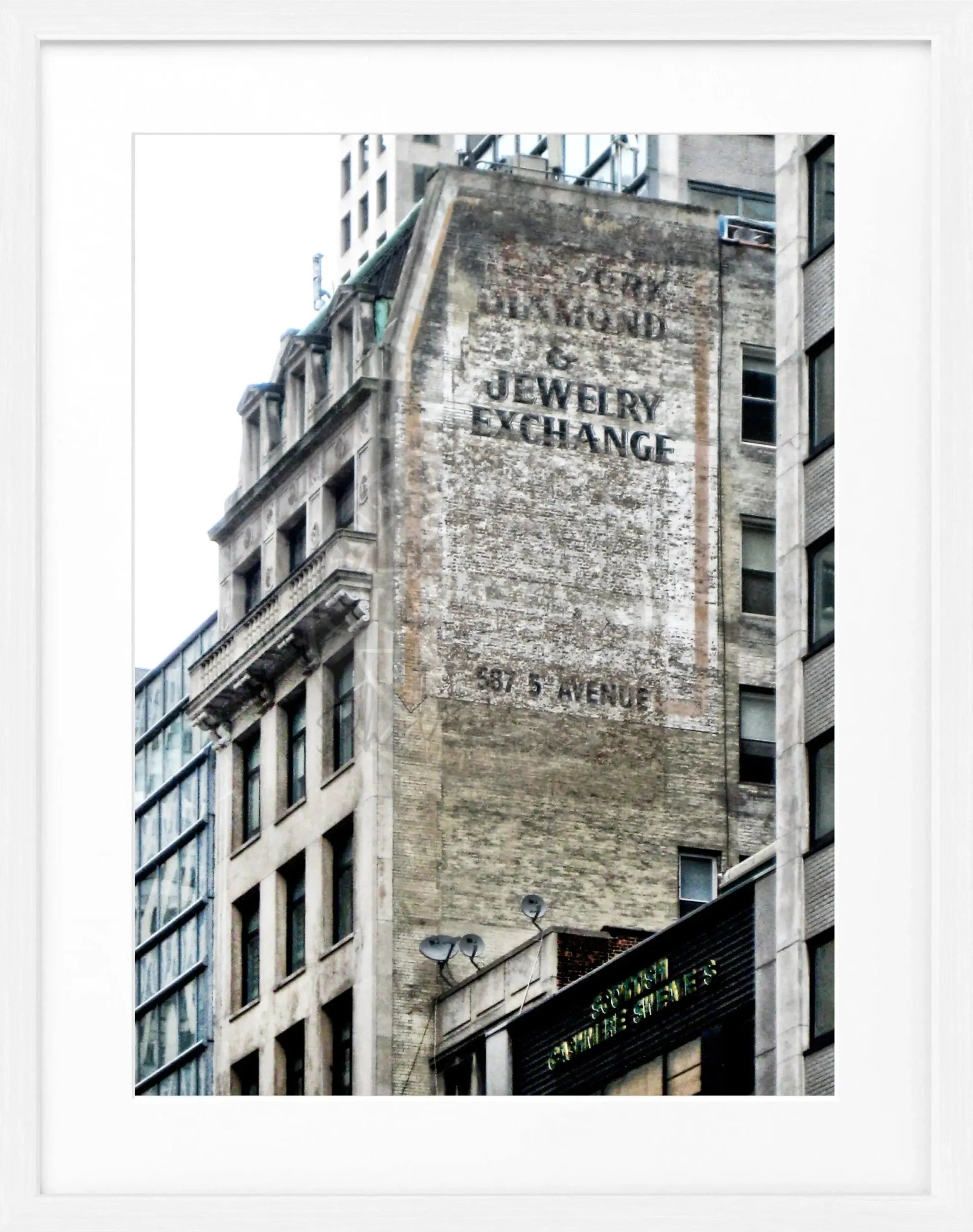 Schwarz-weiß Poster mit Rahmen von New York NY33A, 25x31cm, von Cosman-Photocollection, Wanddekoration im urbanen Stil