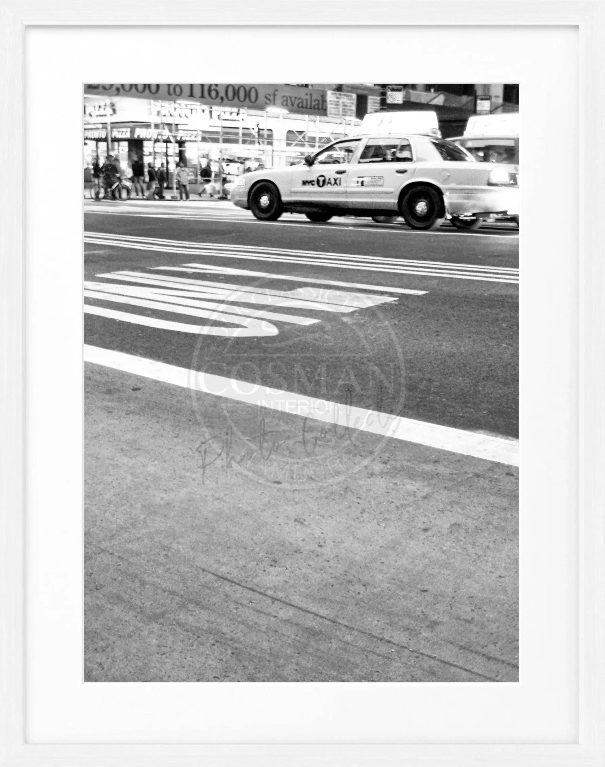 Schwarz-weiß Poster mit Rahmen, New York City Motiv mit Yellow Cap, 25x31 cm, von Cosman-Photocollection