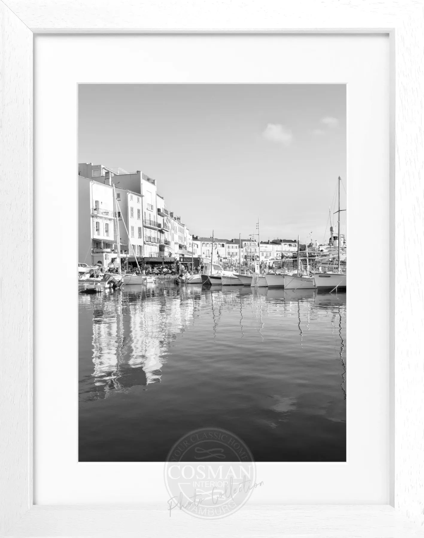 Schwarz-weiß Poster mit Rahmen, Saint Tropez Hafen Motiv, von Cosman-Photocollection, 25x31cm, dekoratives Wandbild