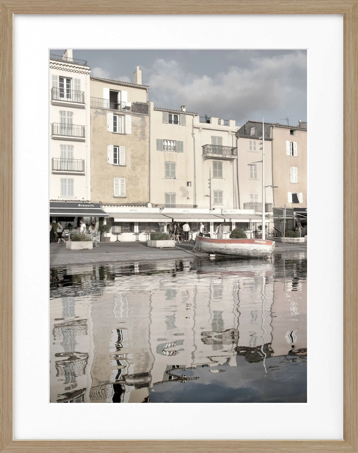 Schwarz-weiß Poster mit Rahmen von Saint Tropez ST21, 25x31 cm, von Cosman-Photocollection, dekoratives Wandbild