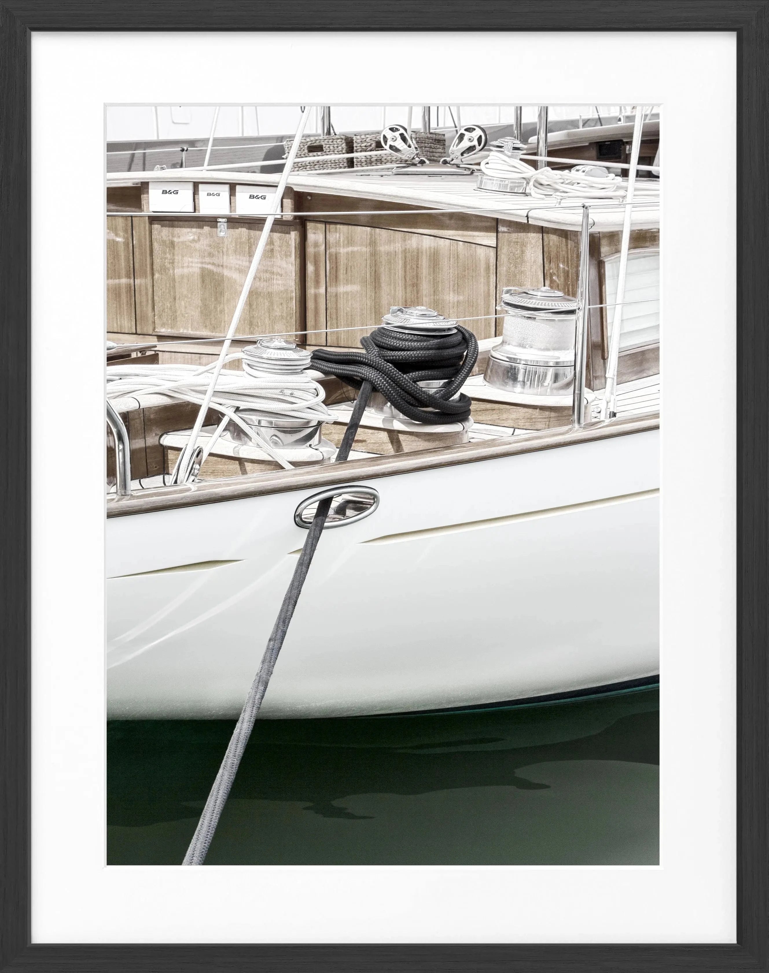 Schwarz-weiß Poster mit Rahmen von Cosman-Photocollection, Segelboot-Motiv, Saint Tropez, Größe 25x31 cm