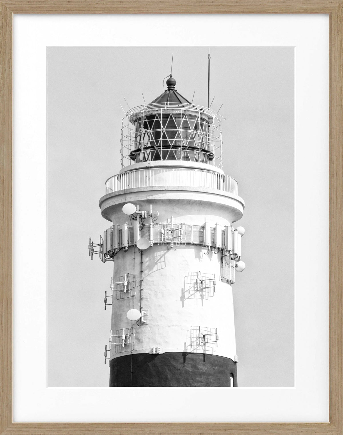 Schwarz-weiß Poster mit Rahmen von Cosman-Photocollection, Leuchtturm auf Sylt in Kampen, 25x31cm, dekoratives Wandbild