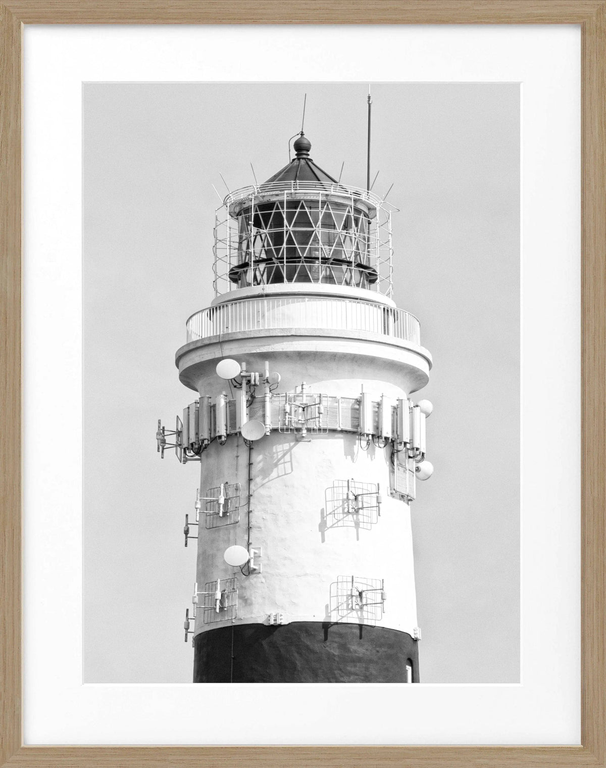 Schwarz-weiß Poster mit Rahmen von Cosman-Photocollection, Leuchtturm auf Sylt in Kampen, 25x31cm, dekoratives Wandbild
