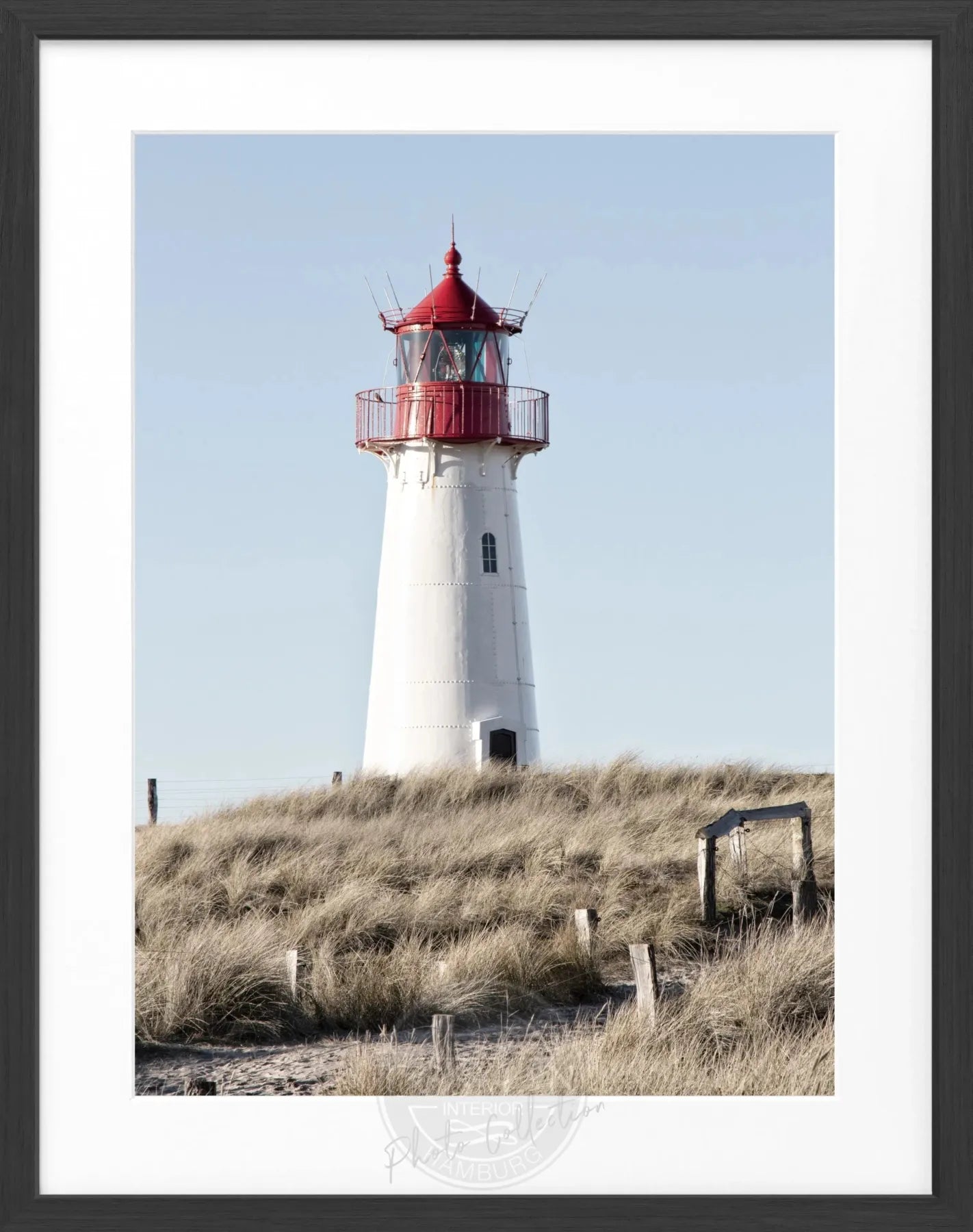 Schwarz-weiß Poster mit Rahmen von Cosman-Photocollection, Leuchtturm List auf Sylt, 25x31 cm, dekoratives Wandbild