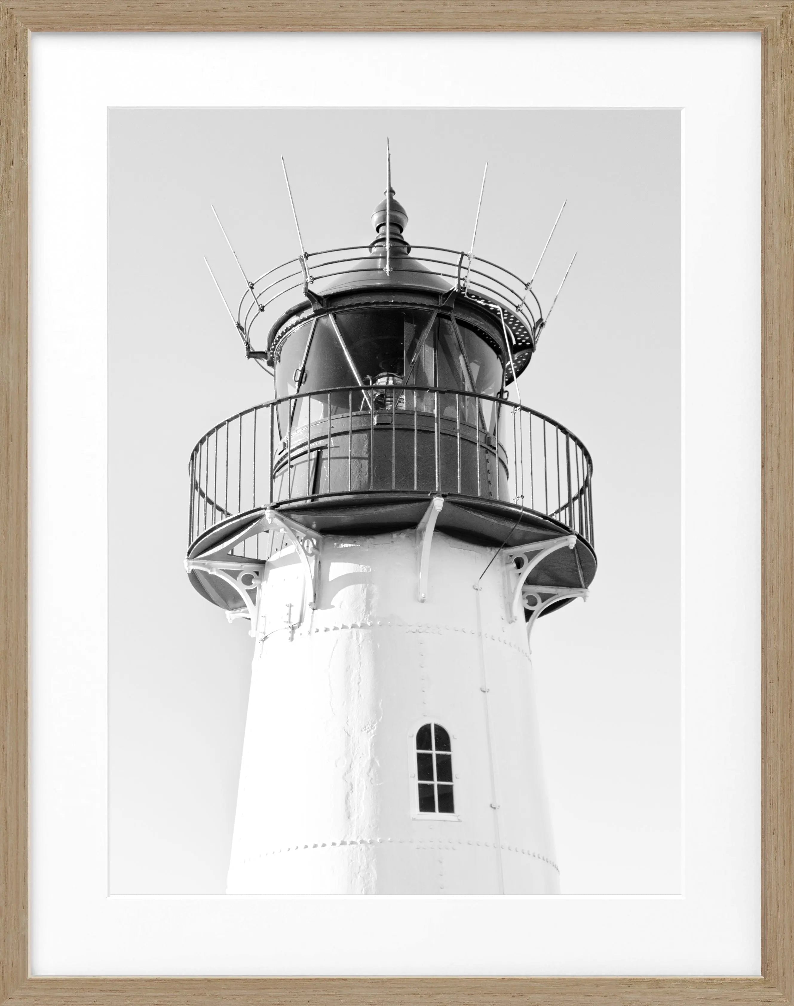 Schwarz-weiß Poster mit Rahmen von Cosman-Photocollection, Lister Leuchtturm auf Sylt, 25x31 cm, Wanddekoration