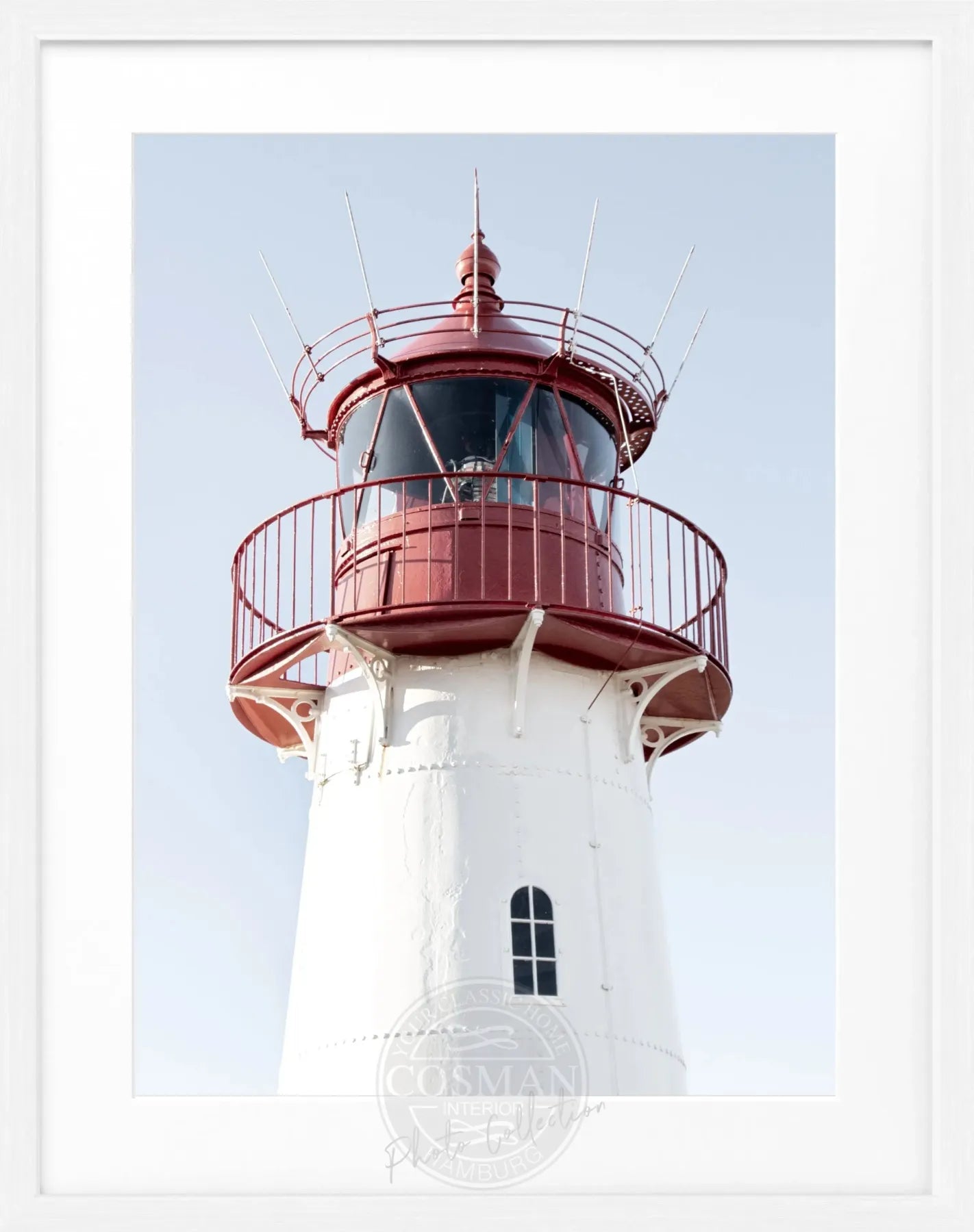 Schwarz-Weiß Poster mit Rahmen von Cosman-Photocollection, Lister Leuchtturm auf Sylt, Maße 25x31 cm, Motiv im maritimen Stil