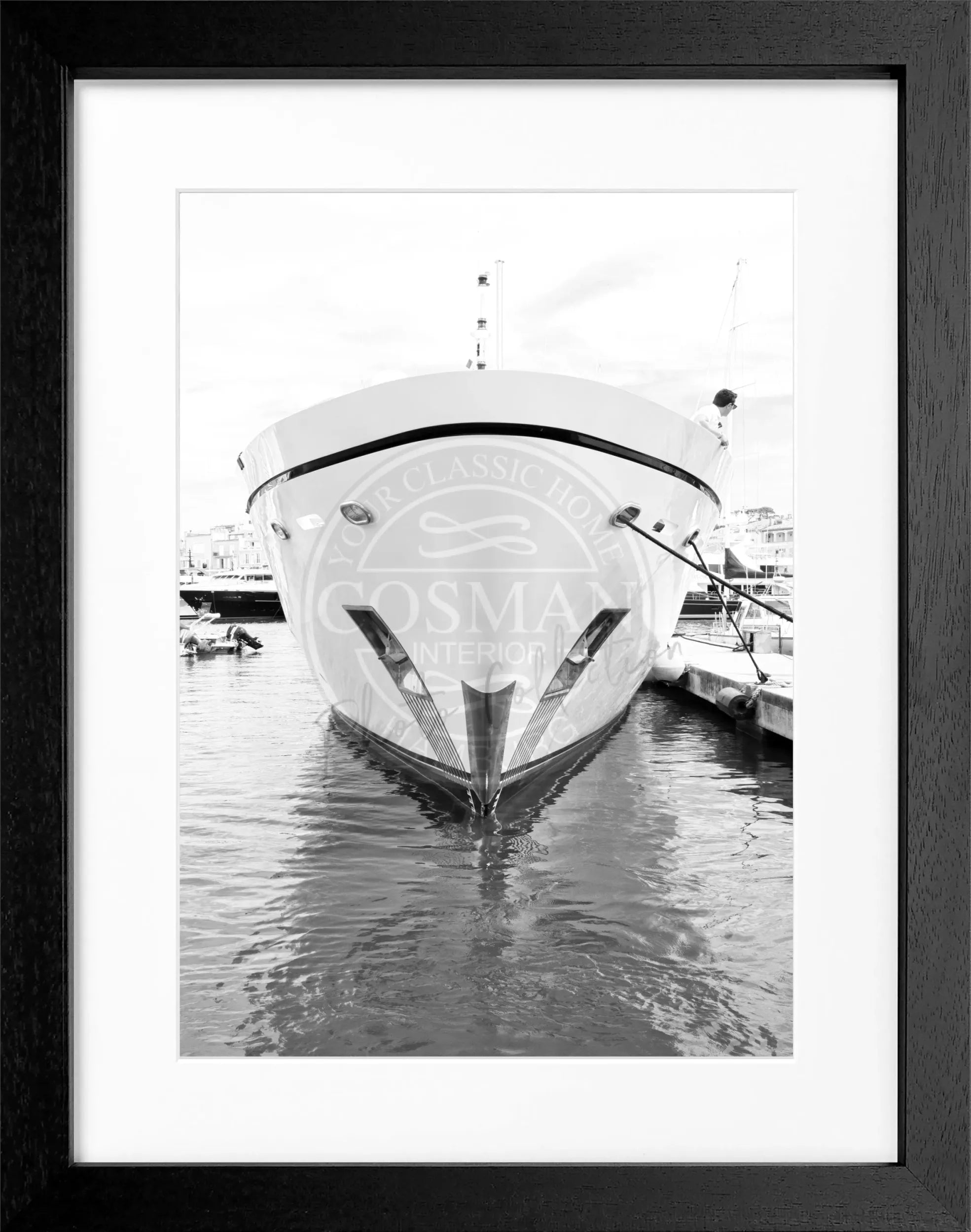 Schwarz-weiß Poster mit Rahmen, Yacht in Saint Tropez, Cosman-Photocollection, 25x31cm, elegantes maritimes Wandbild