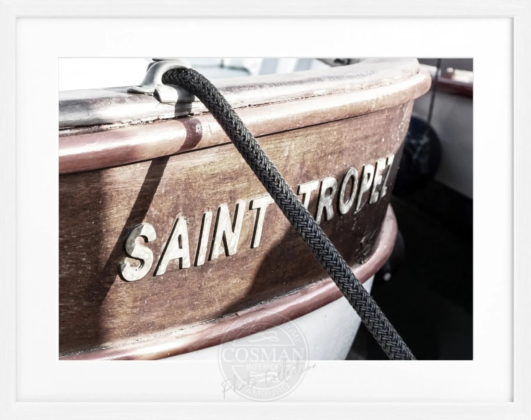 Schwarz-weiß Poster mit Rahmen „Boot“ von Cosman-Photocollection, 31x25cm, Motiv von Saint Tropez, elegantes maritimes Design