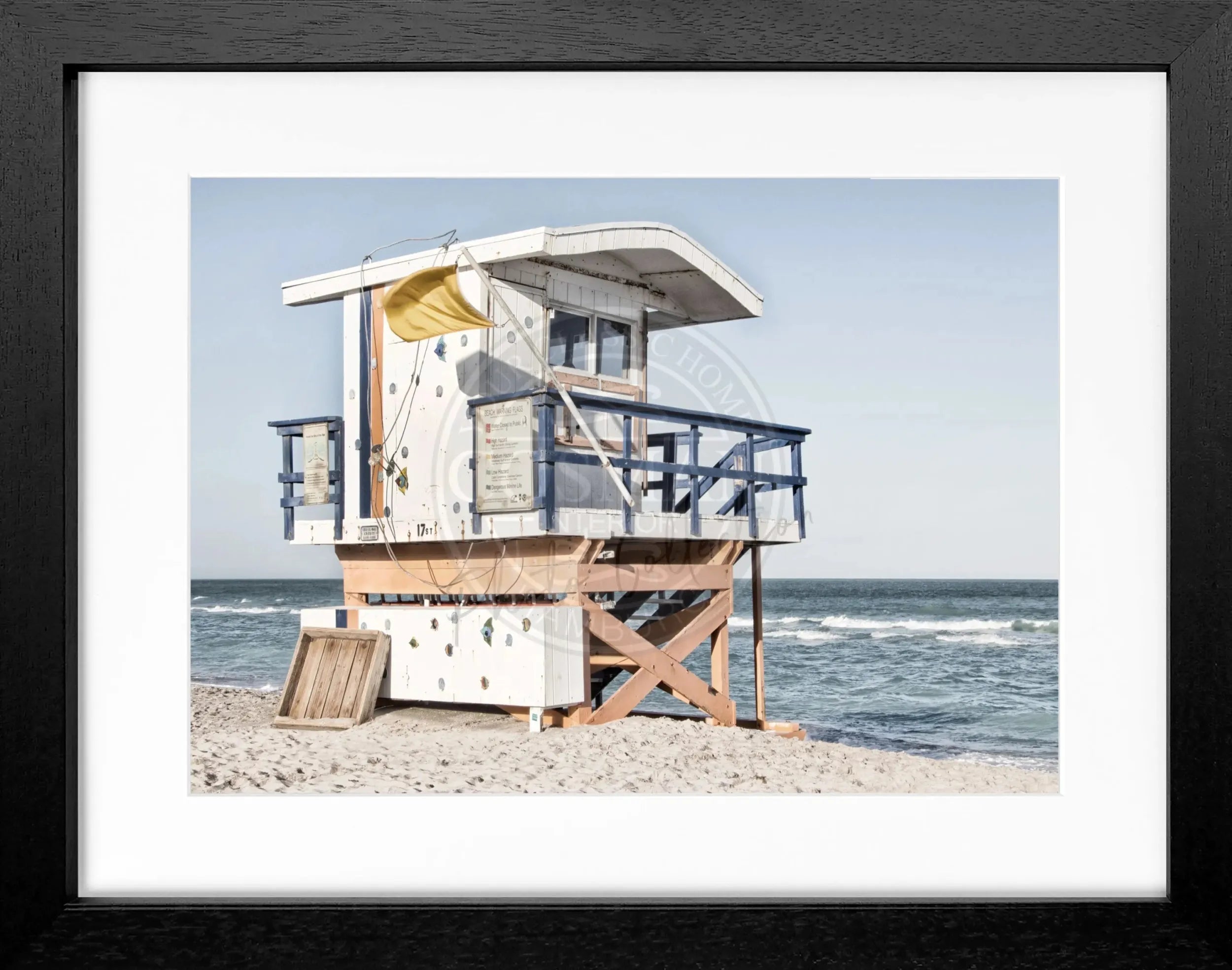 Schwarz-Weiß-Poster mit Rahmen von Cosman-Photocollection, Miami Beach Florida Motiv, 31x25 cm, eleganter Wanddekoration
