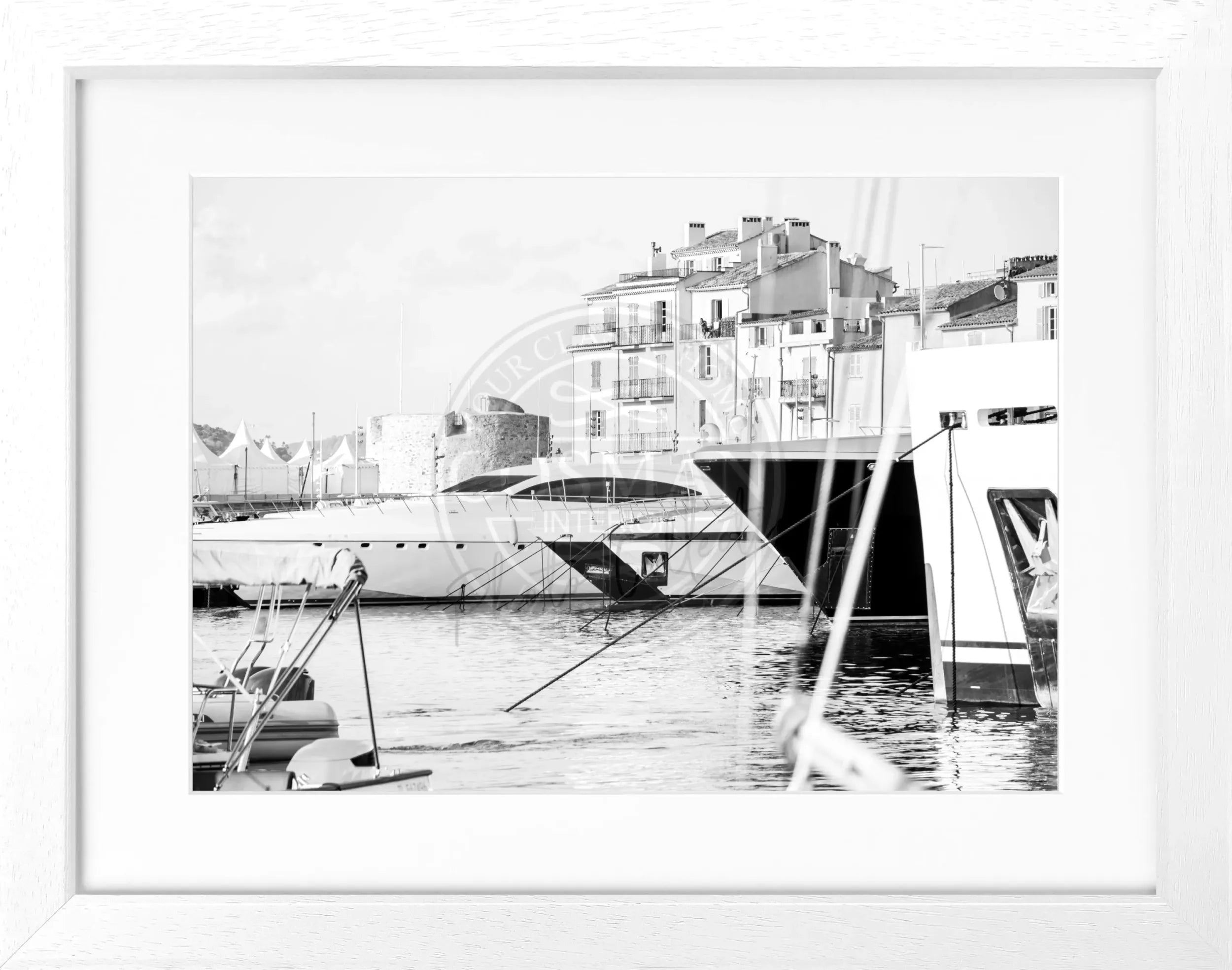 Schwarz-weiß Poster mit Rahmen 'Hafen' Saint Tropez von Cosman-Photocollection, 31x25 cm, maritime Hafenansicht.
