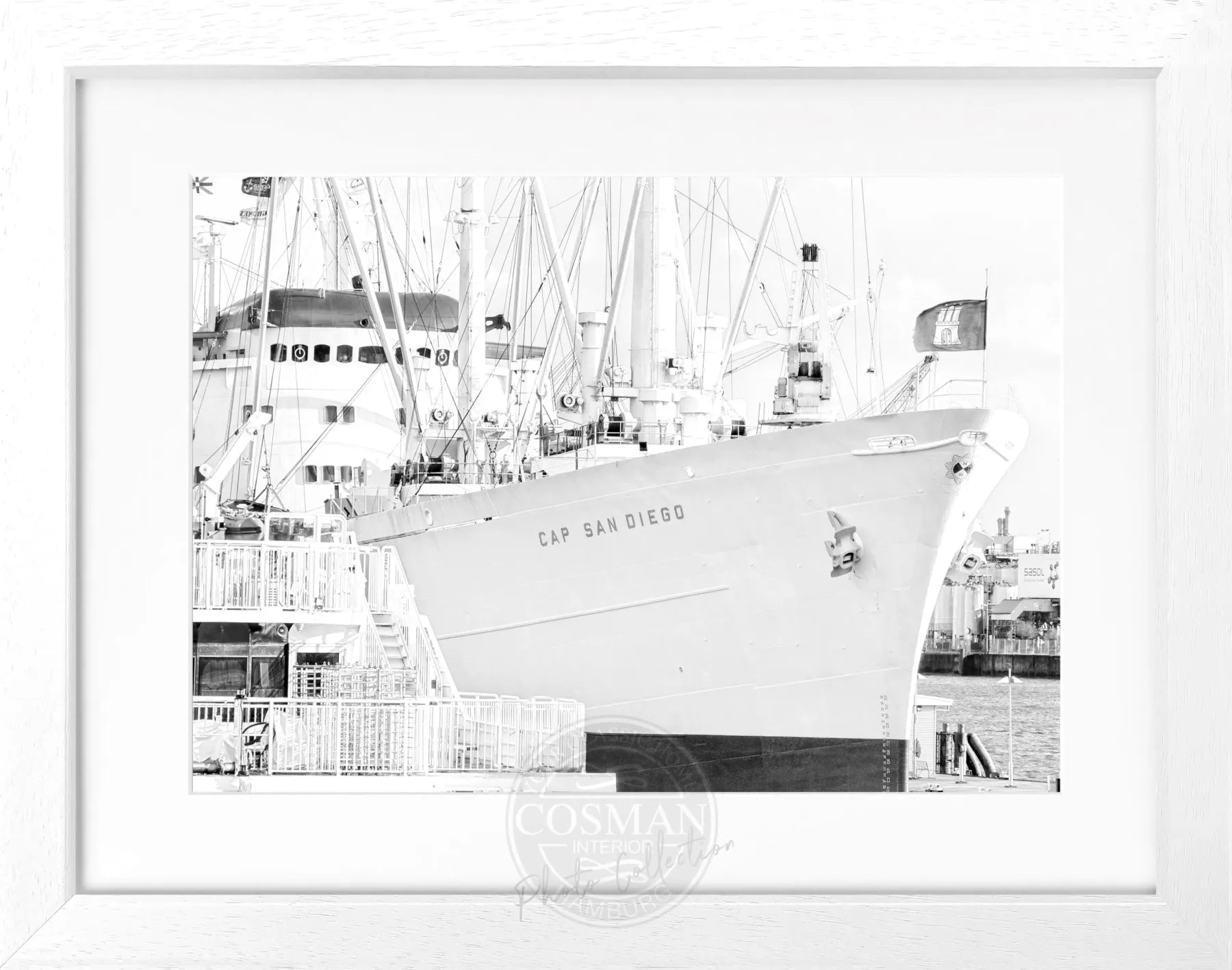 Schwarz-weiß Poster mit Rahmen, Hamburg Hafen Cap San Diego, Cosman-Photocollection, 31x25cm, maritimes Hafenmotiv