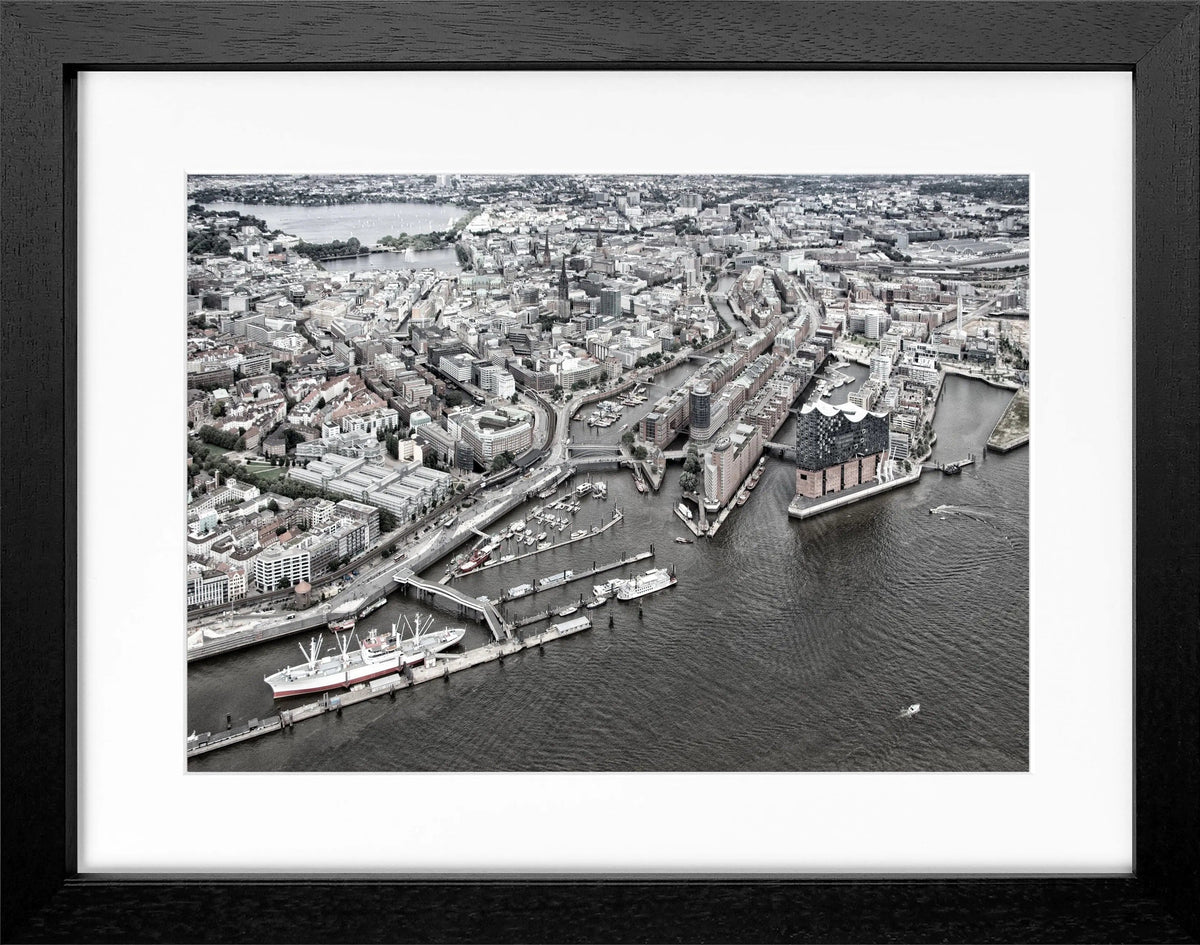Schwarz-weiß Poster mit Rahmen, Hamburg Hafen Motiv, 31x25 cm, von Cosman-Photocollection