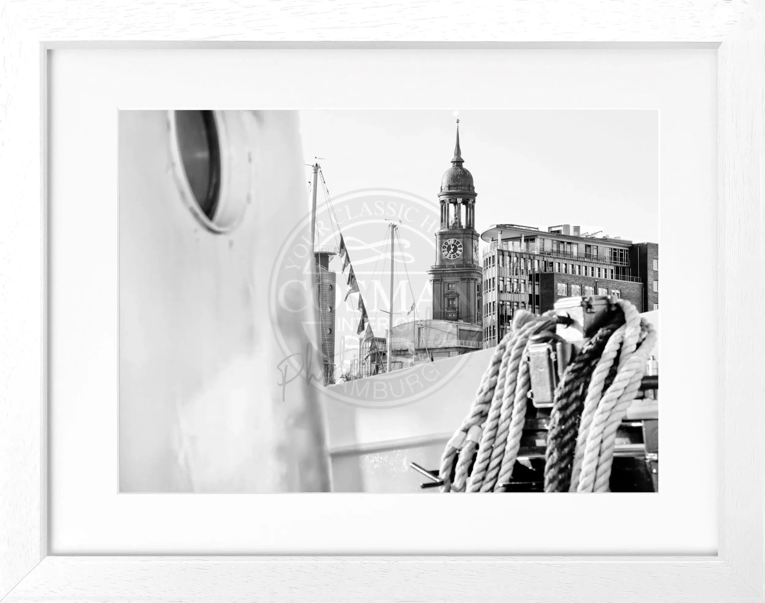 Schwarz-weiß Poster mit Rahmen Hamburg Michel ‘HH19’ von Cosman-Photocollection, 31x25 cm, dekoratives Wandbild