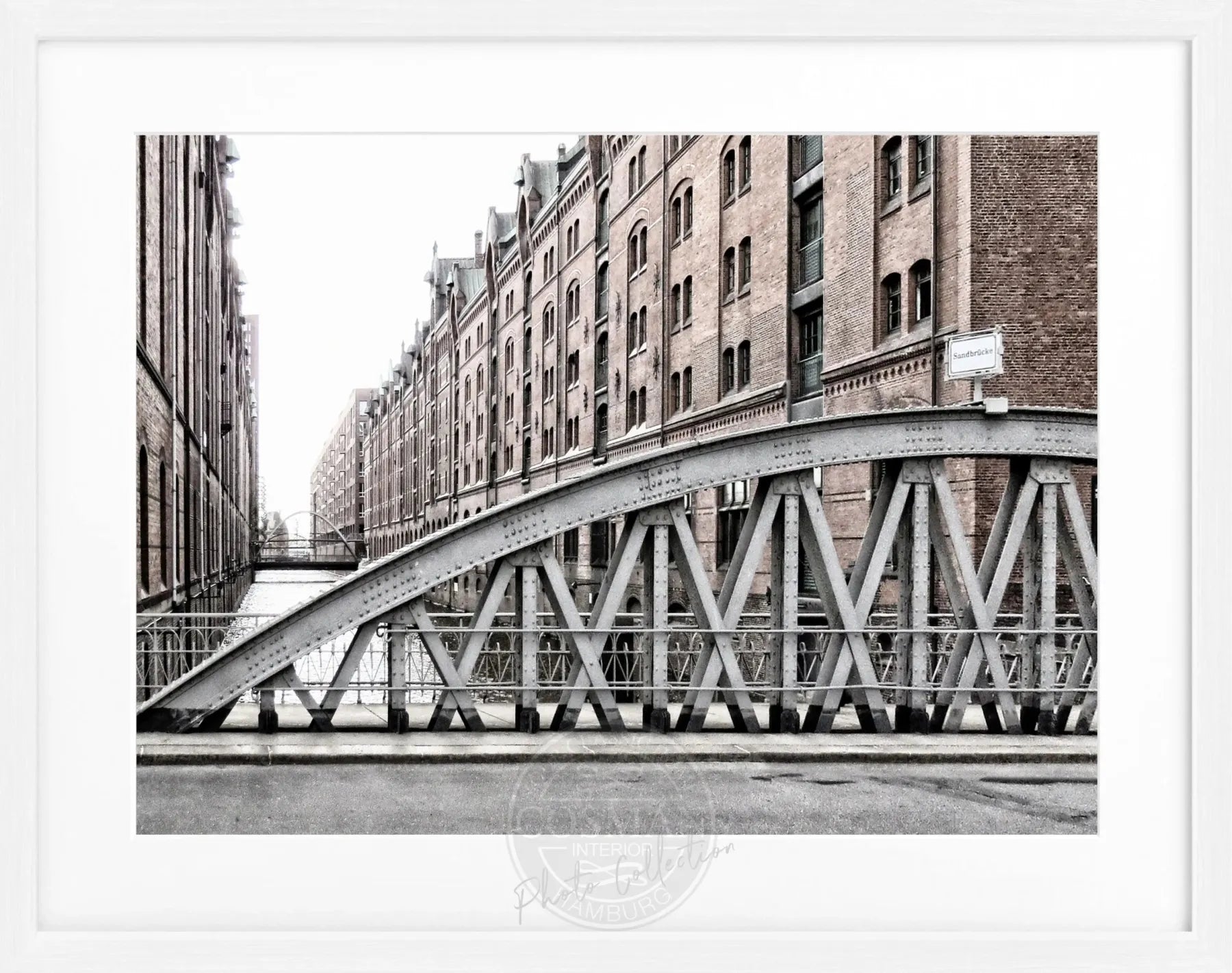 Schwarz-weiß Poster mit Rahmen, Hamburg Speicherstadt, von Cosman-Photocollection, 31x25 cm, dekoratives Wandbild