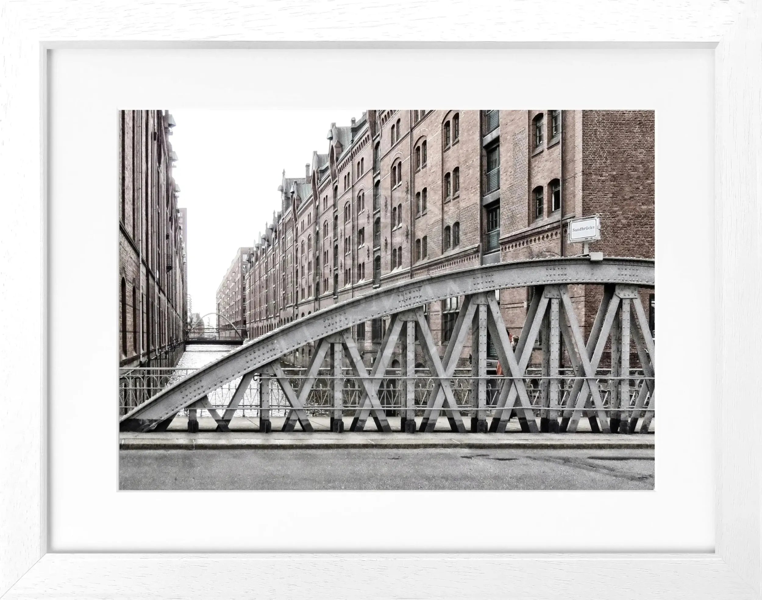 Schwarz-weiß Poster mit Rahmen von Cosman-Photocollection, Hamburg Speicherstadt, 31x25cm, kunstvolles Stadtmotiv