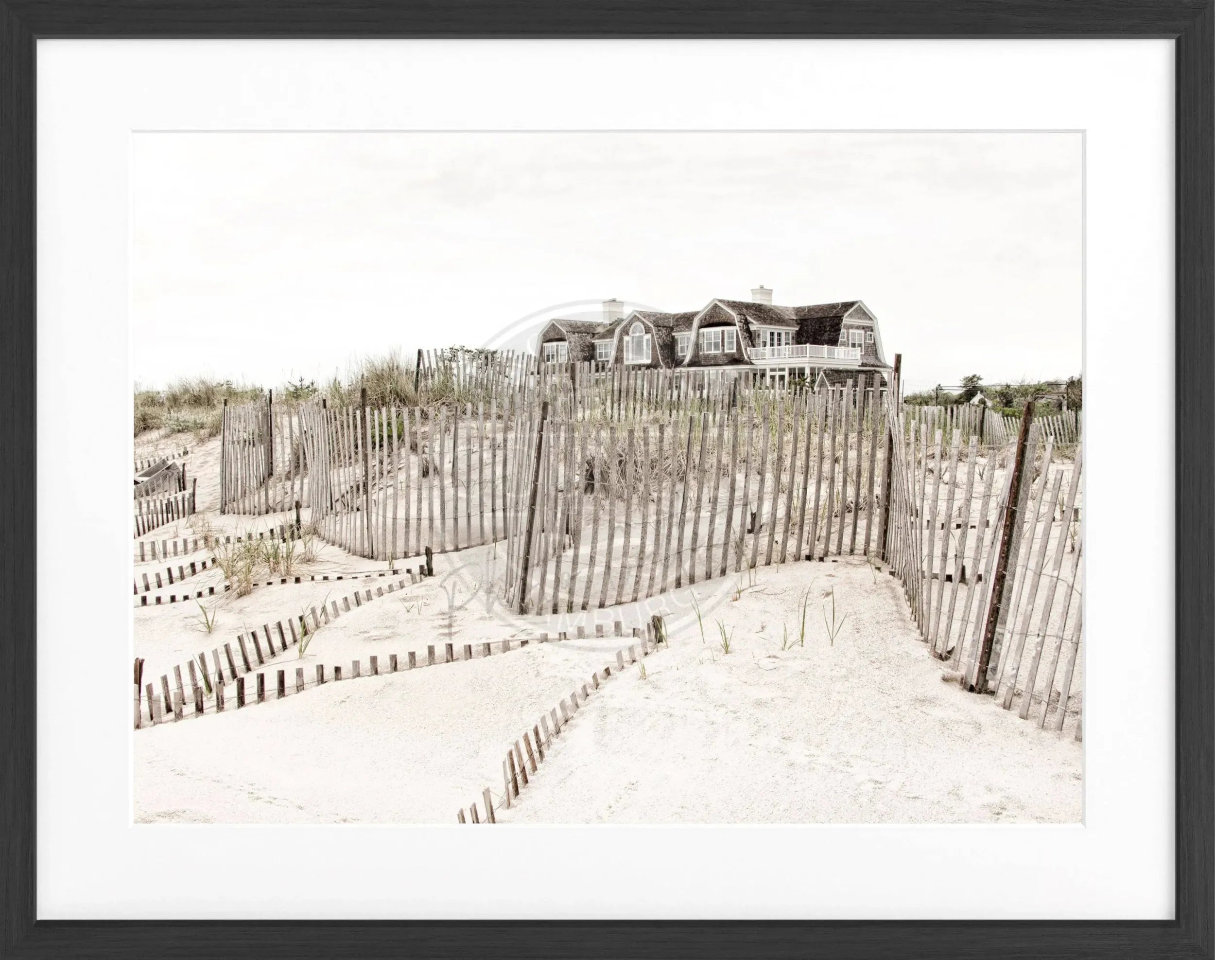 Poster mit Rahmen Hamptons Long Island ’Beach House’ HM32 by Cosman-Photocollection