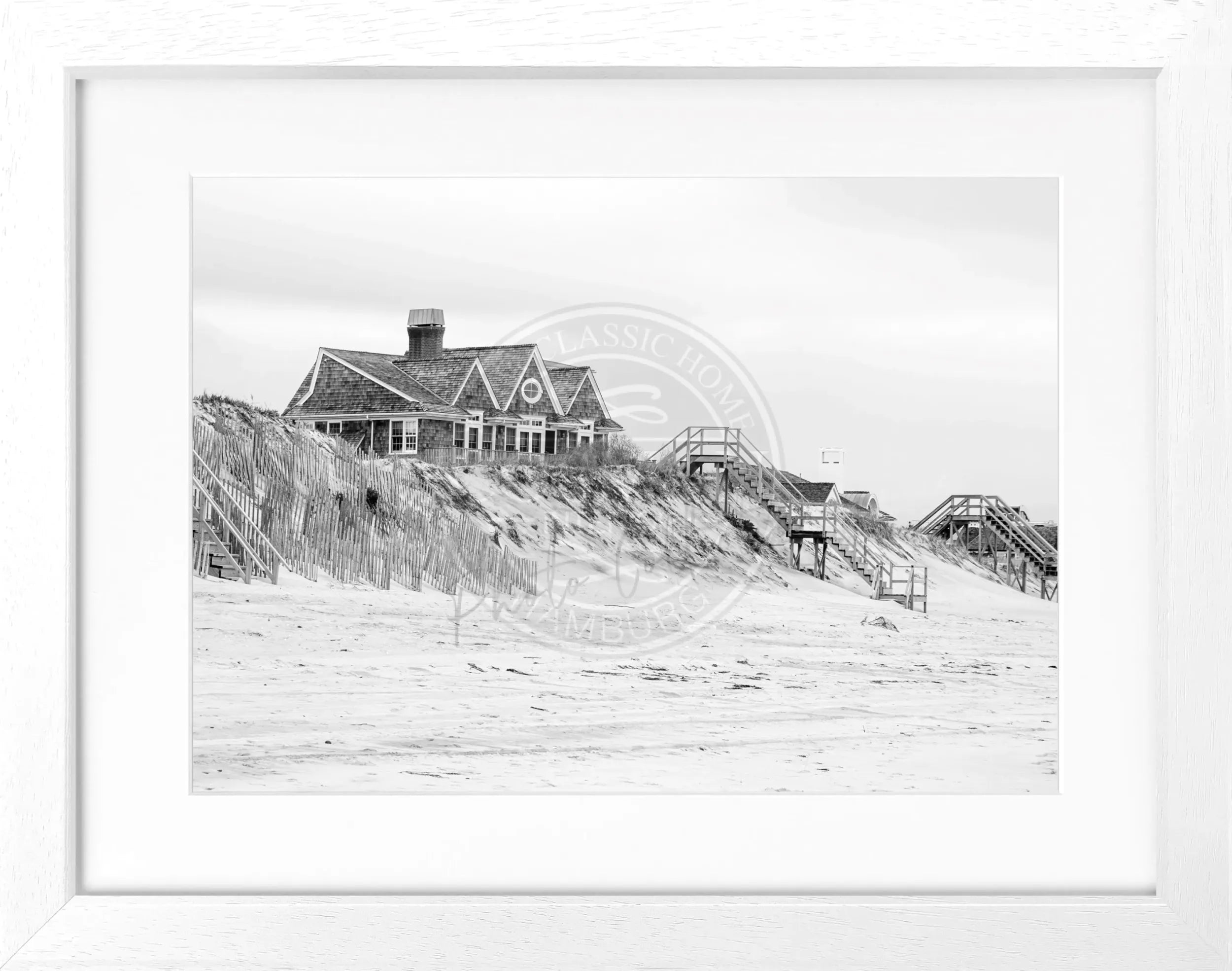 Schwarz-weiß Poster mit Rahmen, Hamptons Long Island „Beach House“, von Cosman-Photocollection, 31x25cm, dekoratives Wandbild